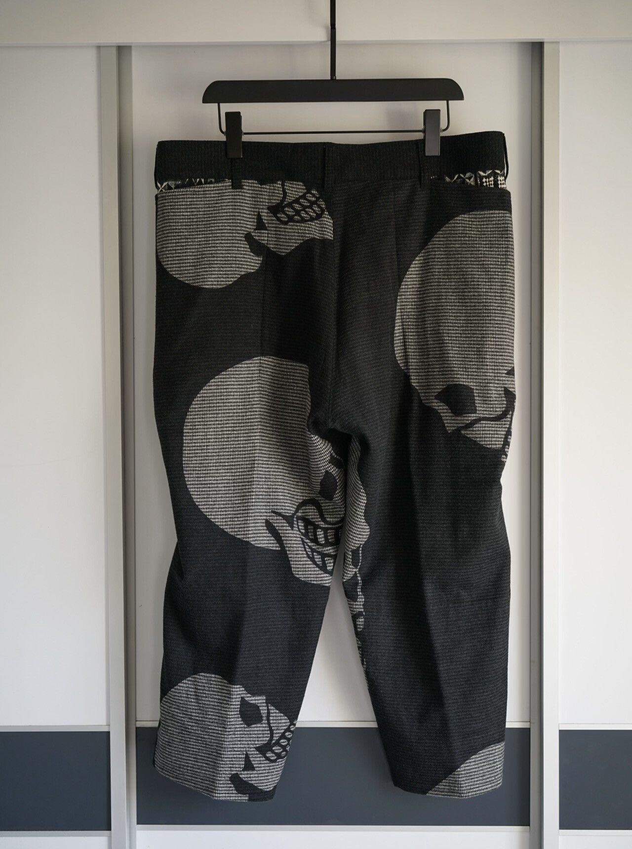 Yohji Yamamoto Yohji Yamamoto 14AW Skull Print Wide-Leg Pants Size US 33 - 2 Thumbnail