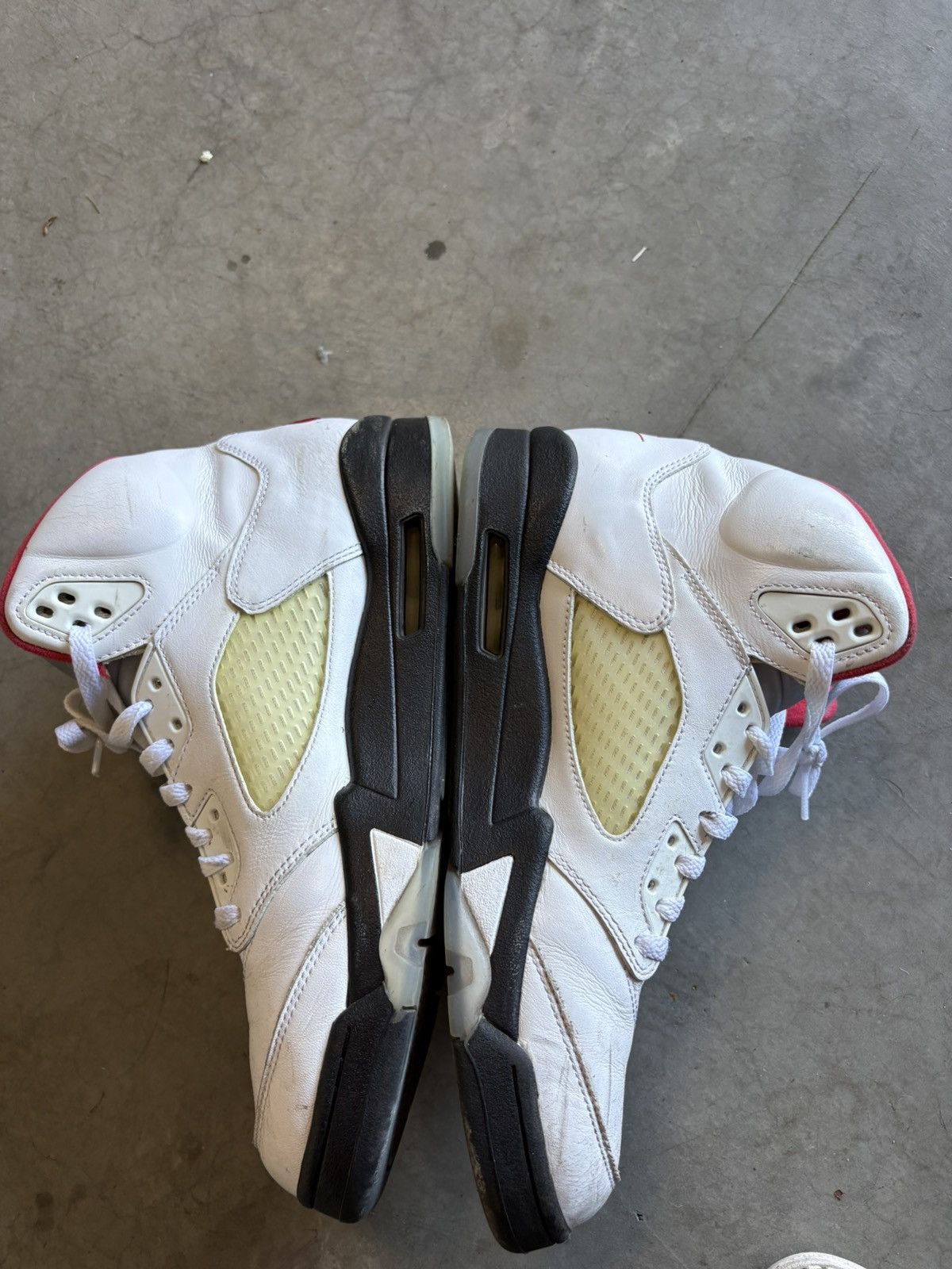 Jordan Brand Jordan 5 “White Fire Red” Size US 11 / EU 44 - 4 Thumbnail