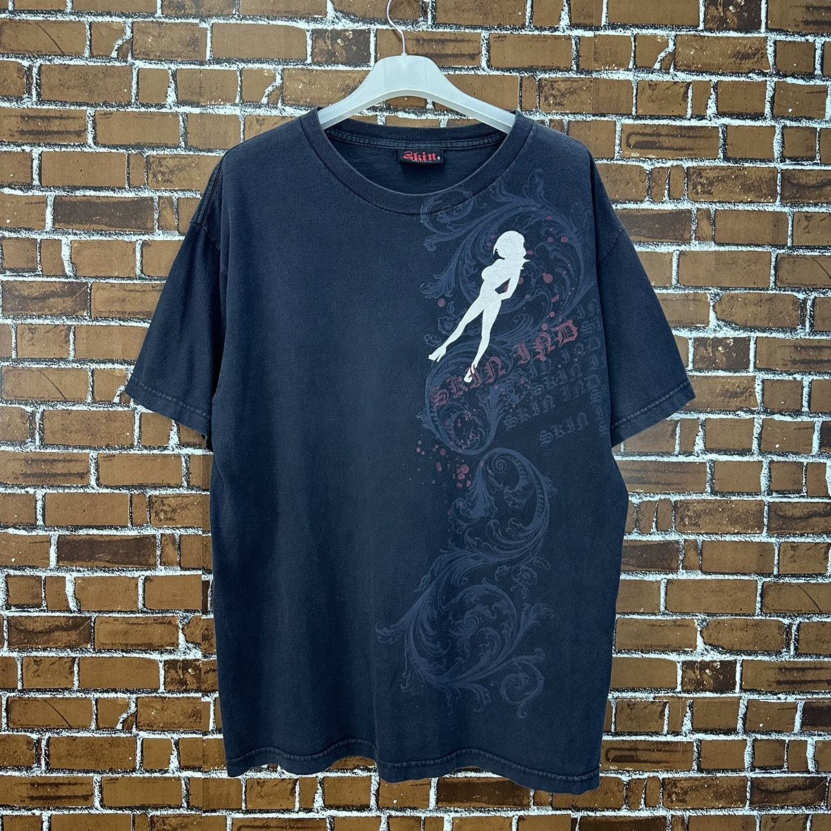 Hysteric Glamour Y2k Skin Head Industries Punk Gothic TShirt A825 Size US L / EU 52-54 / 3 - 1 Thumbnail