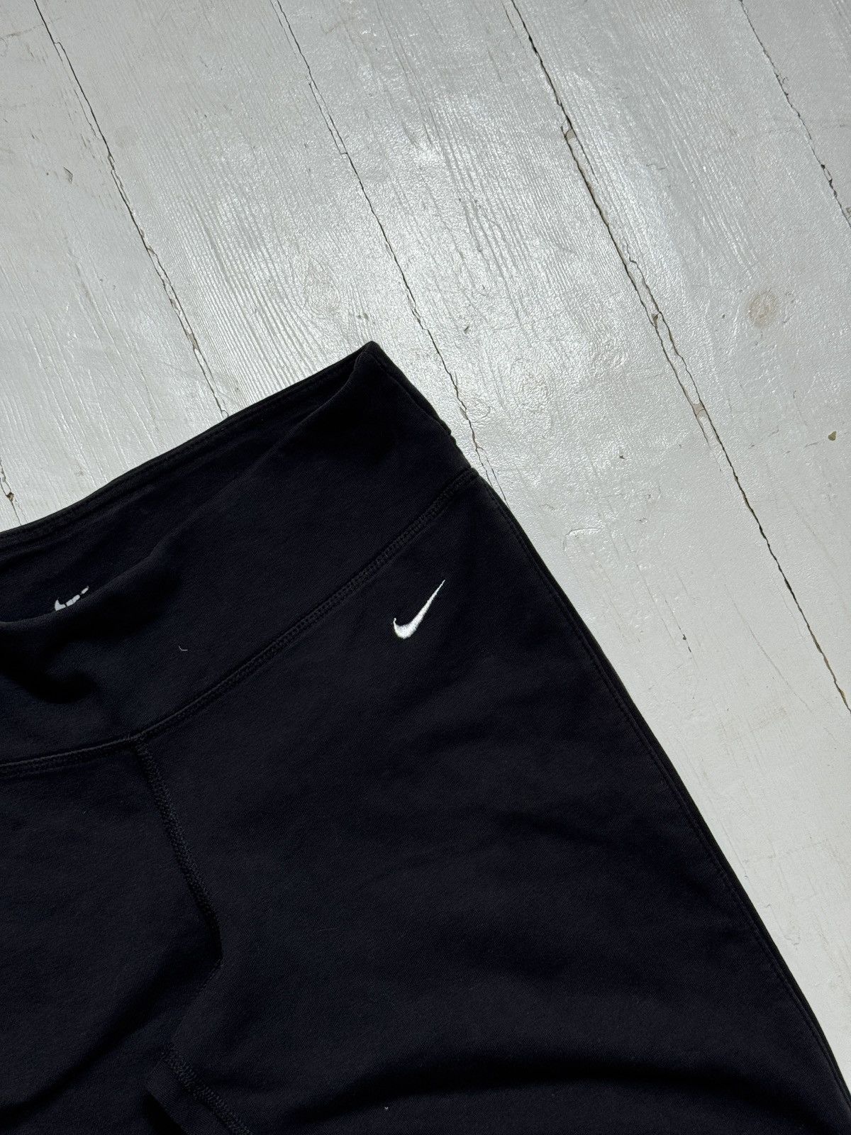 Nike VINTAGE NIKE MINI LOGO 2000s PANTS Size 28" / US 6 / IT 42 - 5 Thumbnail
