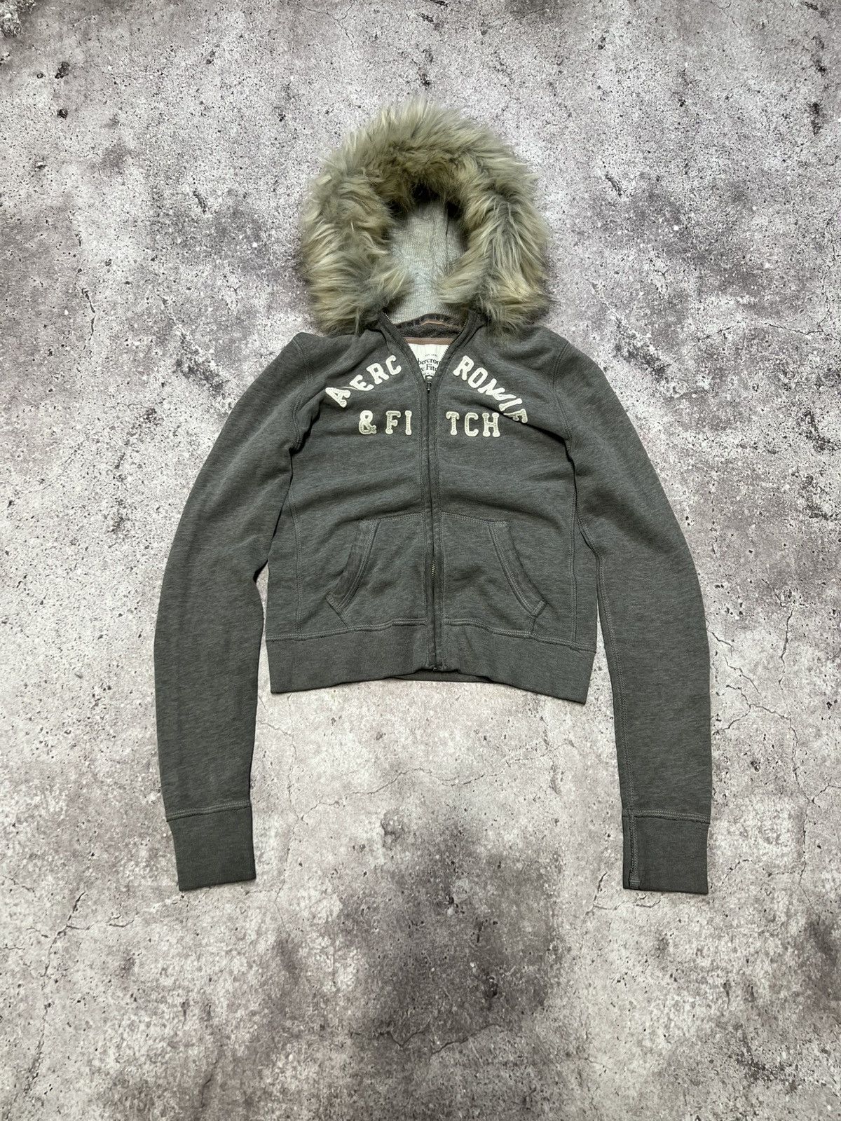 Abercrombie & Fitch Y2K Vintage Abercrombie Fur Hoodie Lgb if6was9 style Size M / US 6-8 / IT 42-44 - 1 Thumbnail