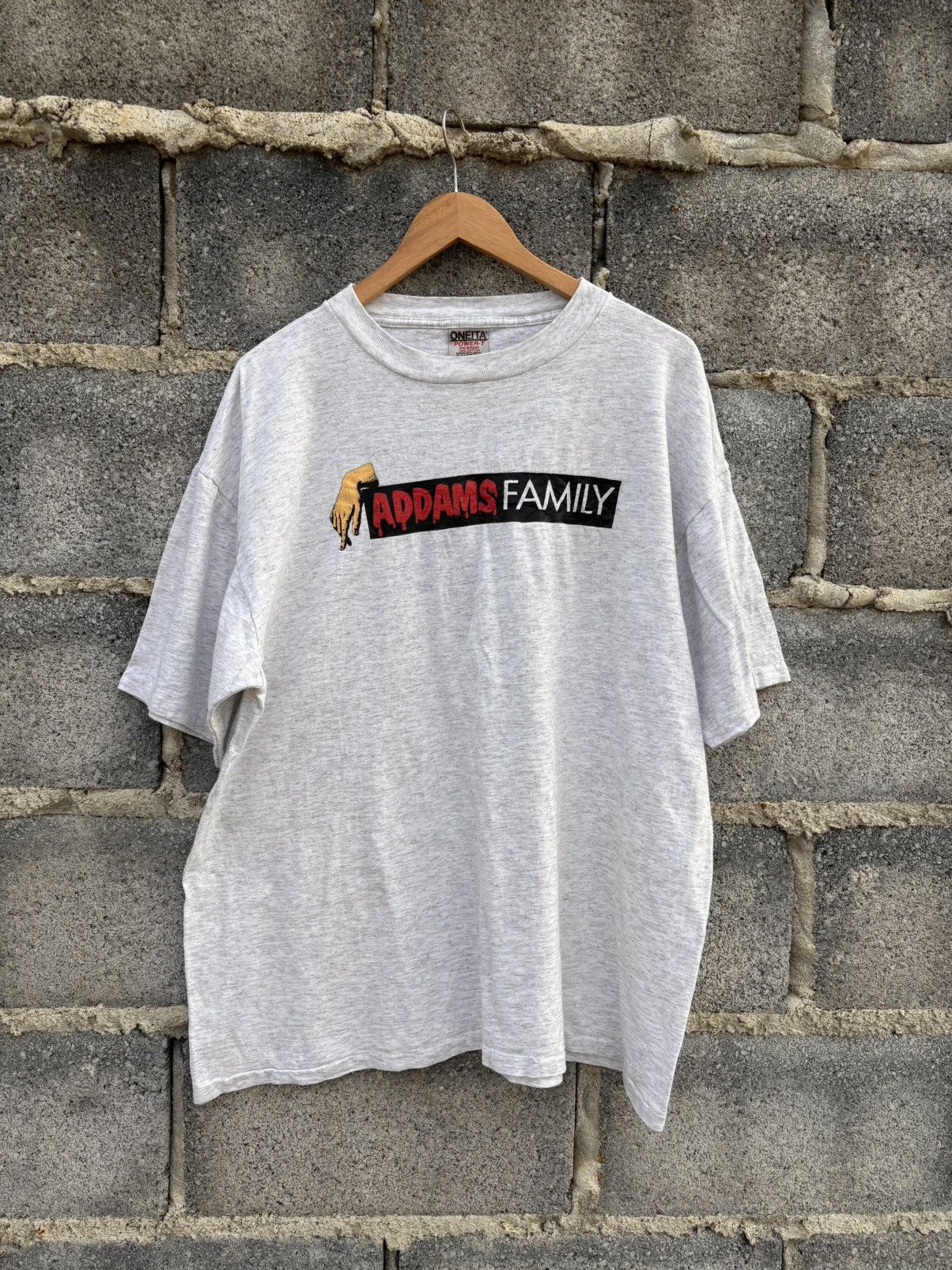 Vintage Vintage ADDAMS FAMILY 90s Movie T Shirt Size US XL / EU 56 / 4 - 2 Thumbnail