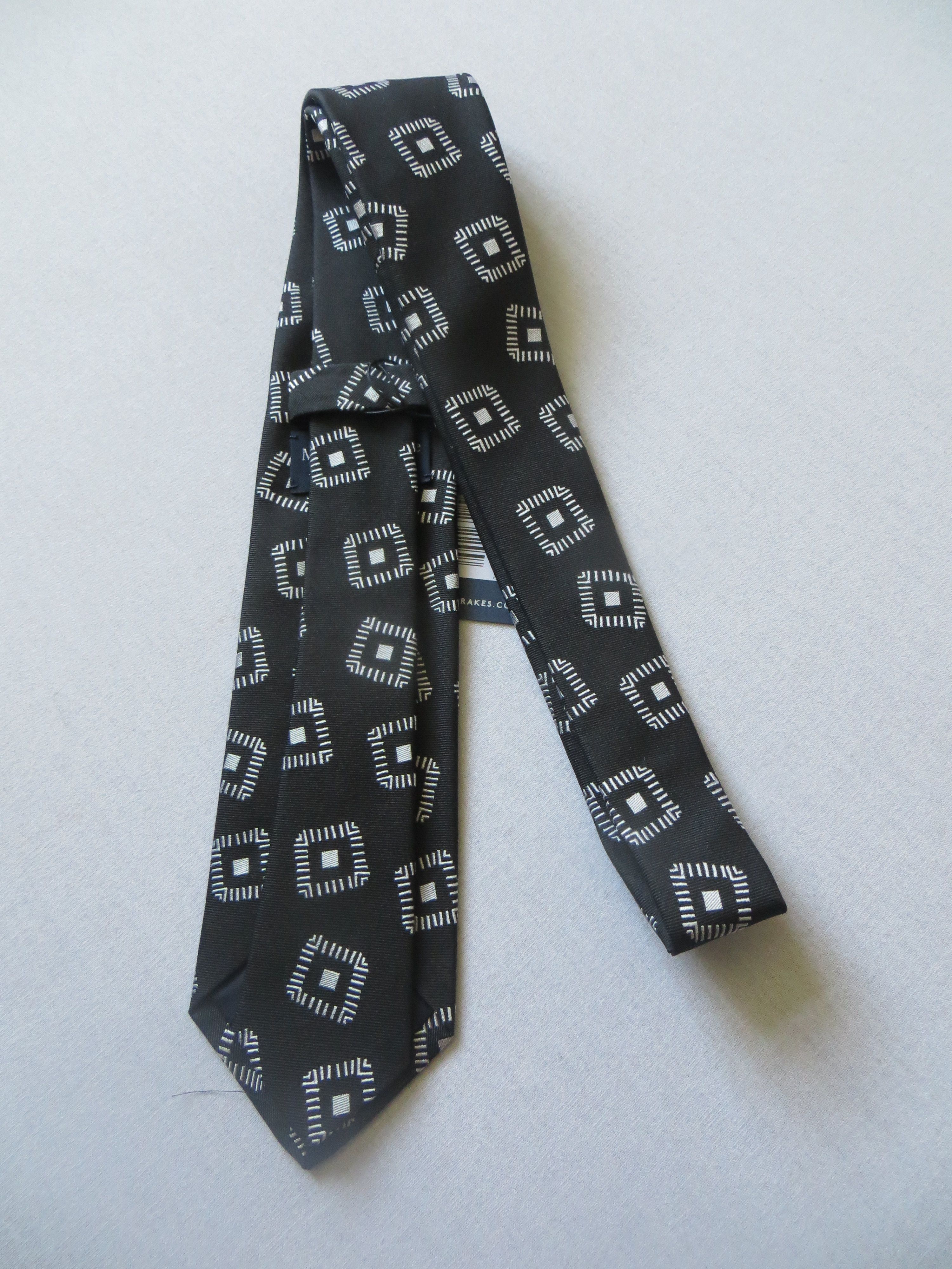 Drake's BLACK BOLD PRINT SILK TIE Size ONE SIZE - 4 Thumbnail