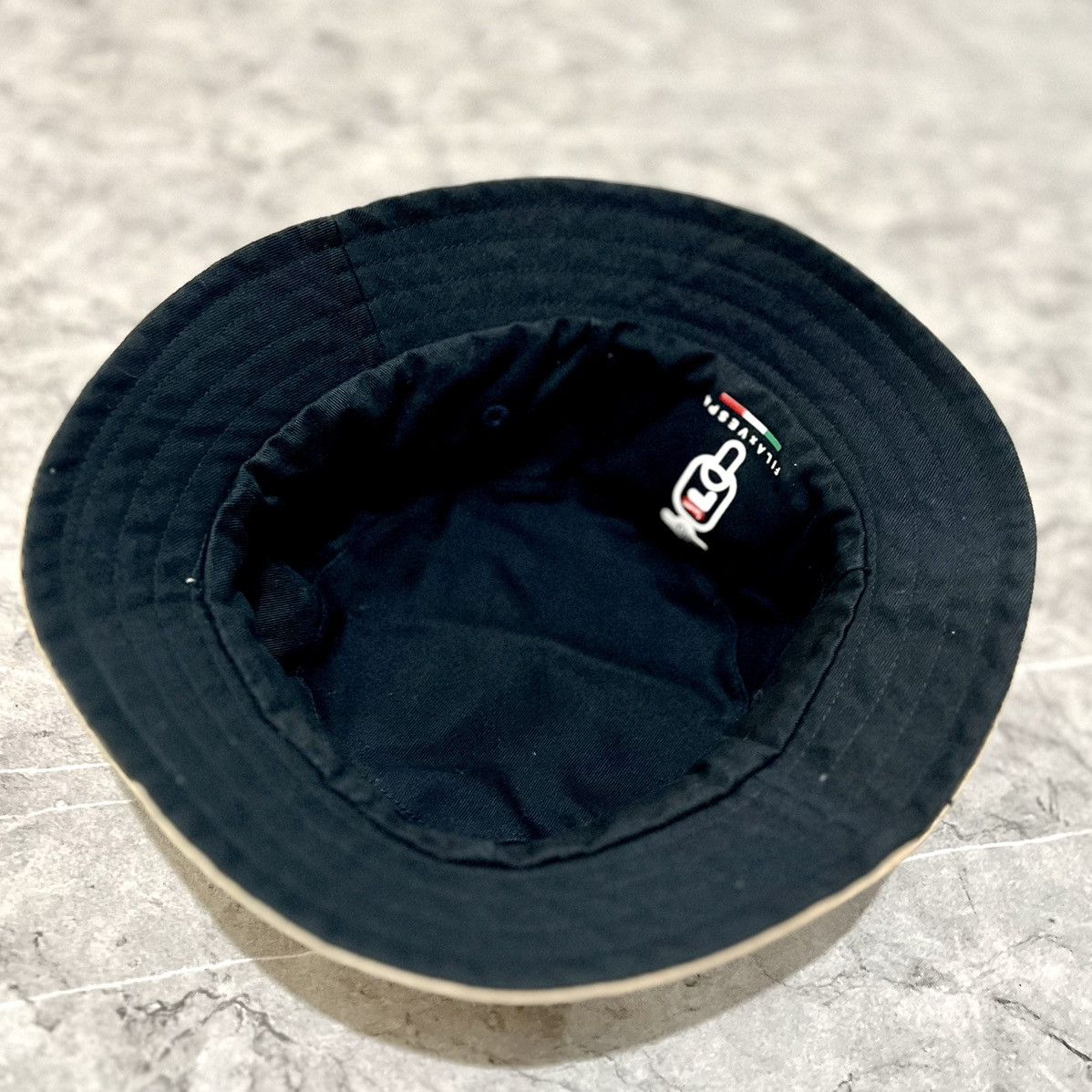 Fila × Vintage FILA X VESPA REVERSIBLE BUCKET HAT Size ONE SIZE - 4 Thumbnail