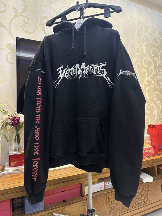 Vetements tfd hoodie hot sale