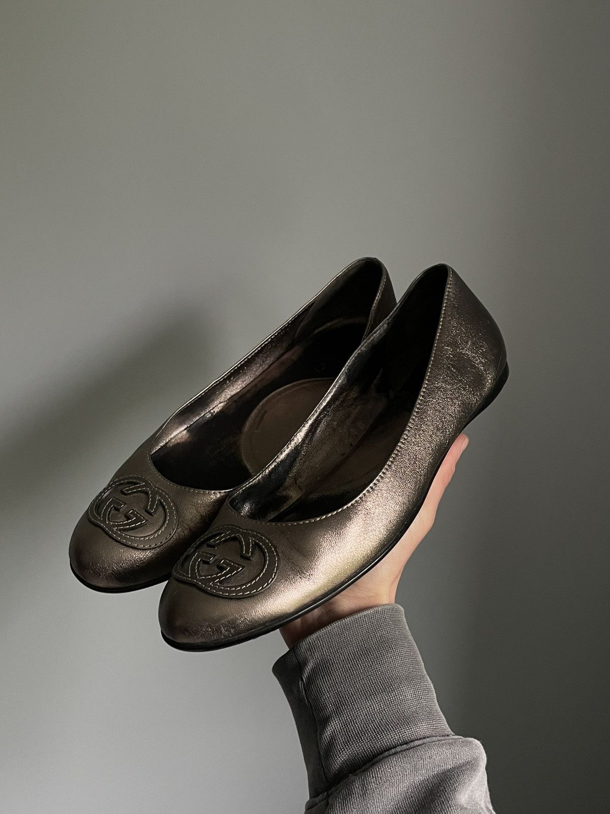 Gucci Vintage Gucci GG Logo Ballet Flats Size US 7.5 / IT 37.5 - 4 Thumbnail