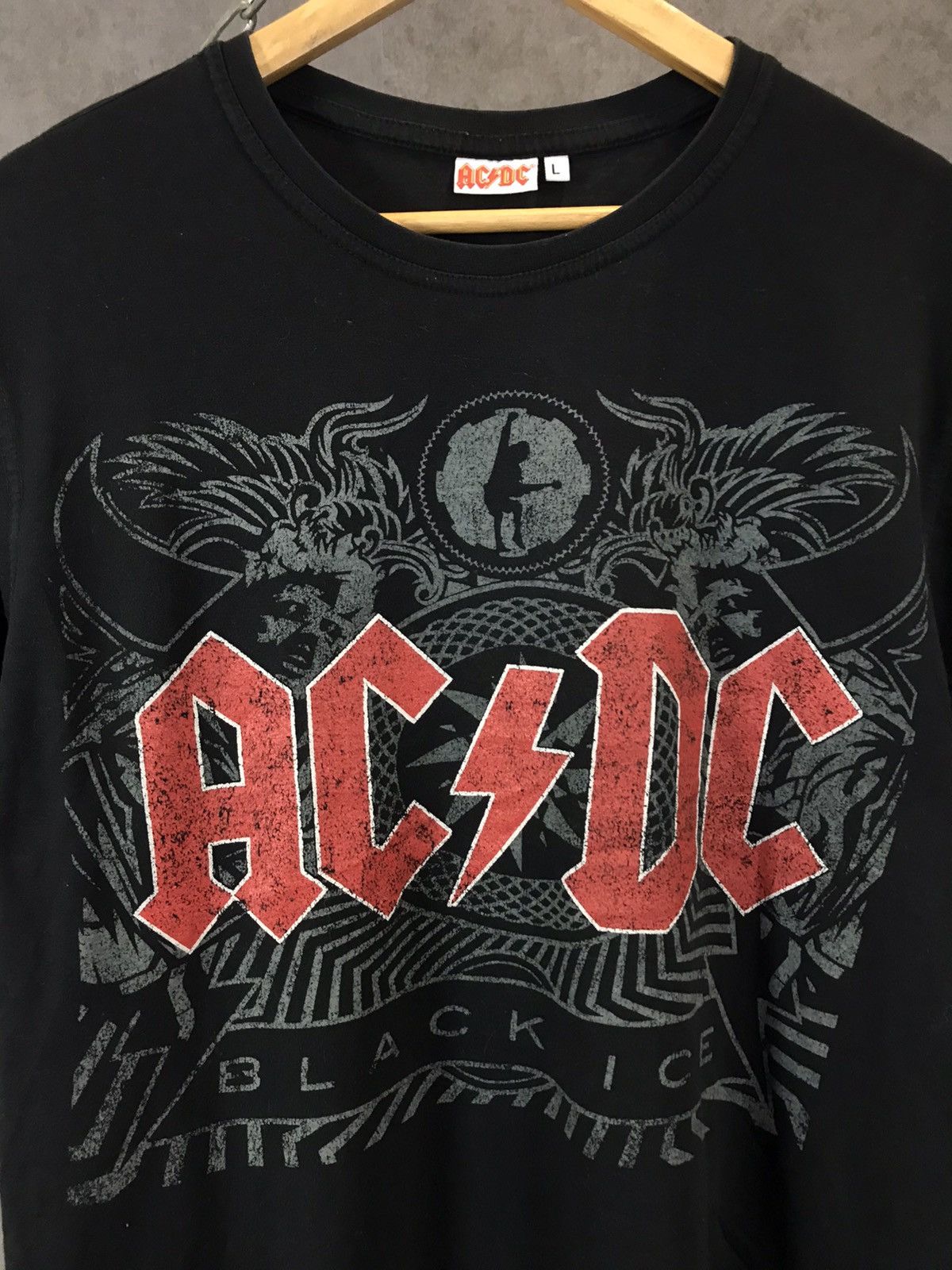 AC/DC × Band Tees AC/DC rock band tee Size US L / EU 52-54 / 3 - 3 Thumbnail