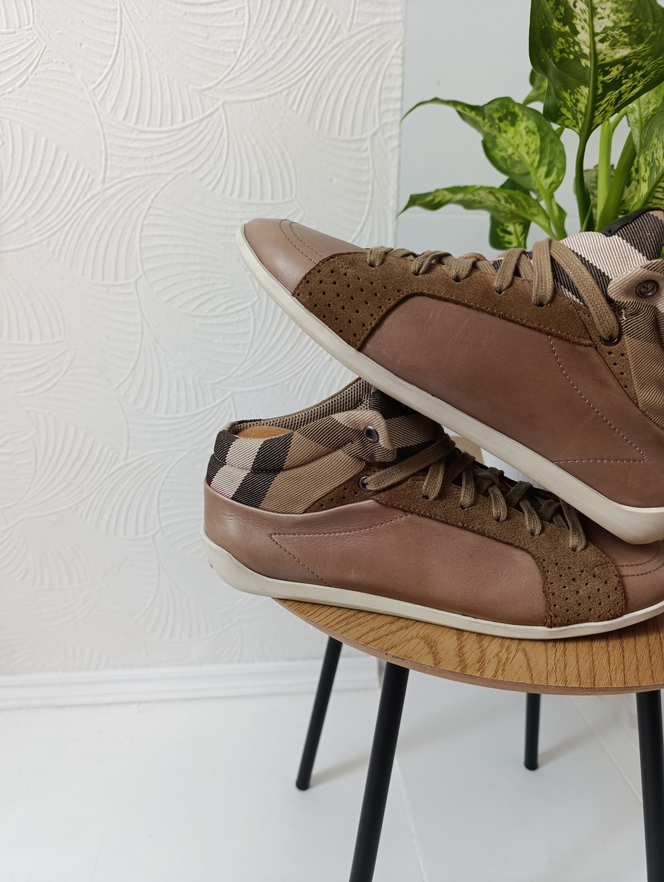 Burberry BURBERRY VINTAGE LEATHER HITOP SNEAKERS TRAINERS Size US 10 / IT 40 - 5 Thumbnail