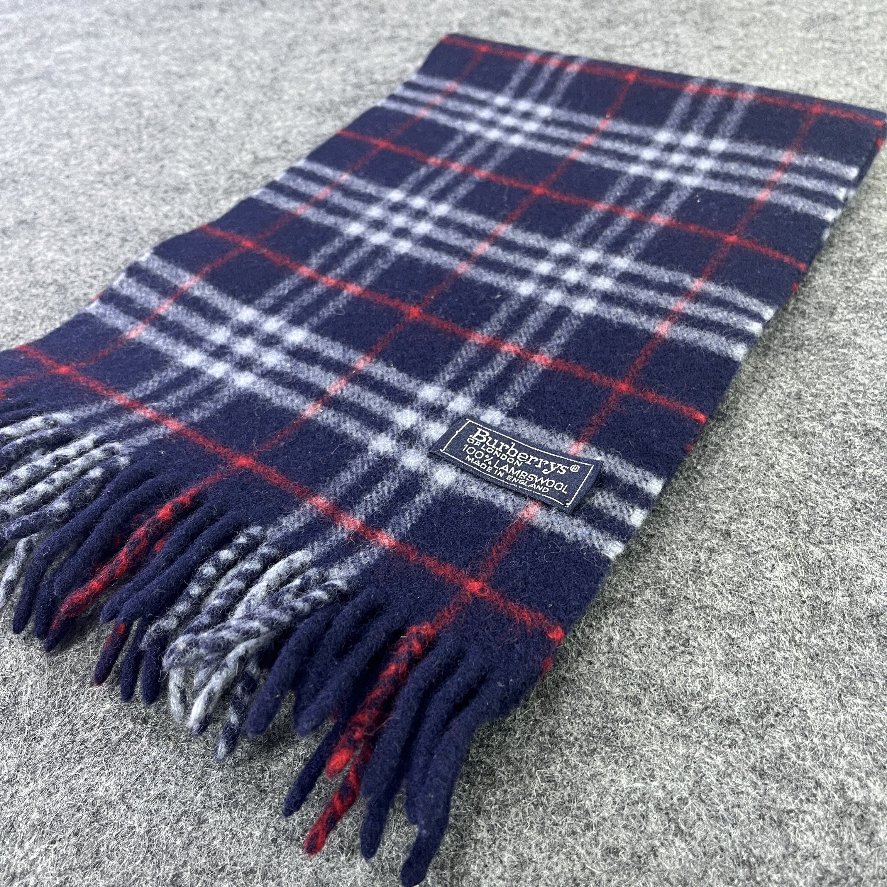 Burberry Burberry Scarf / Muffler / Neckwear T797 Size ONE SIZE - 8 Thumbnail