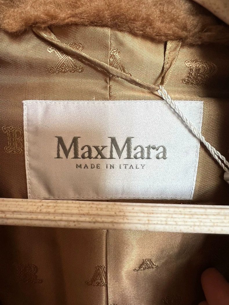 Max Mara Max Mara Short Teddy Hot Camel Size L / US 10 / IT 46 - 2 Thumbnail