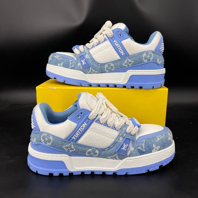 Louis Vuitton Louis Vuitton Trainer Maxi Blue and White Sneakers -2508 Size US 9 / EU 42 - 8 Thumbnail
