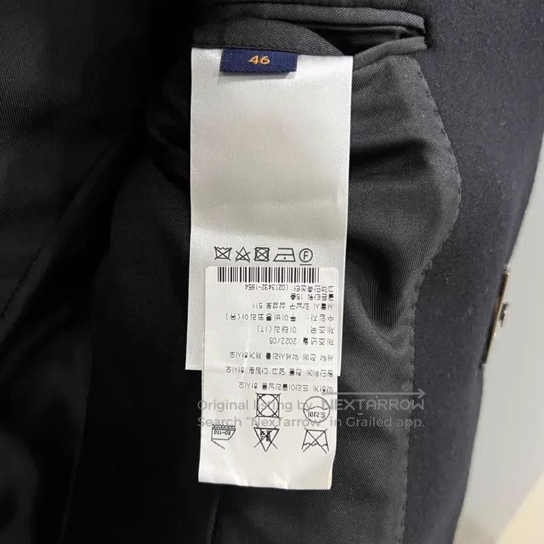 Louis Vuitton Louis Vuitton Black Rhinestone Button Suit Jacket Size US S / EU 44-46 / 1 - 5 Thumbnail