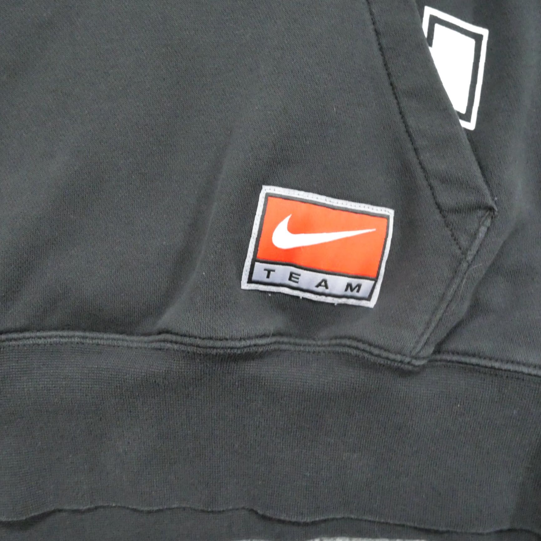 Nike Nike Hoodie Womens XS Black Pullover Logo Oversized Sweatshirt Shirt Hoodie Womens XS Black Nike Pullover Sports/ Casual Oversized Graphic Logo 90s? Size XS / US 0-2 / IT 36-38 - 3 Thumbnail