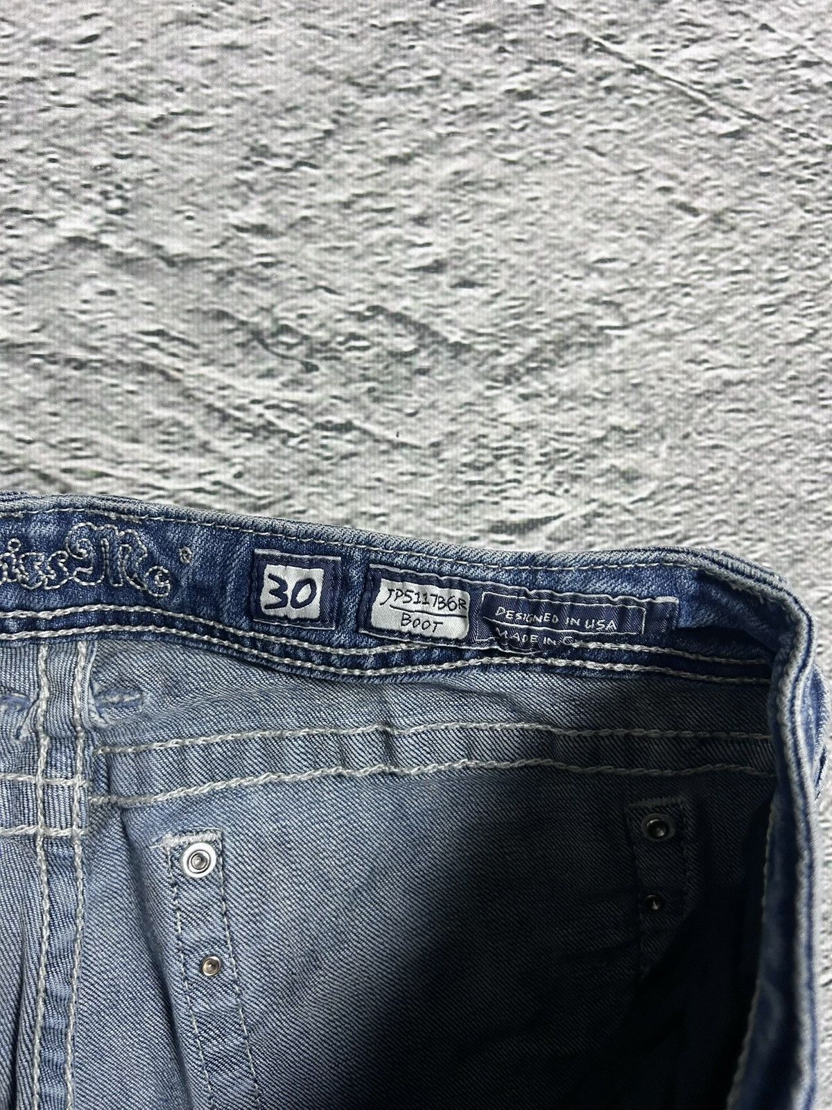 Miss Me Miss Me flared bootcut white stitching denim vintage y2k Size 30" / US 8 / IT 44 - 9 Thumbnail