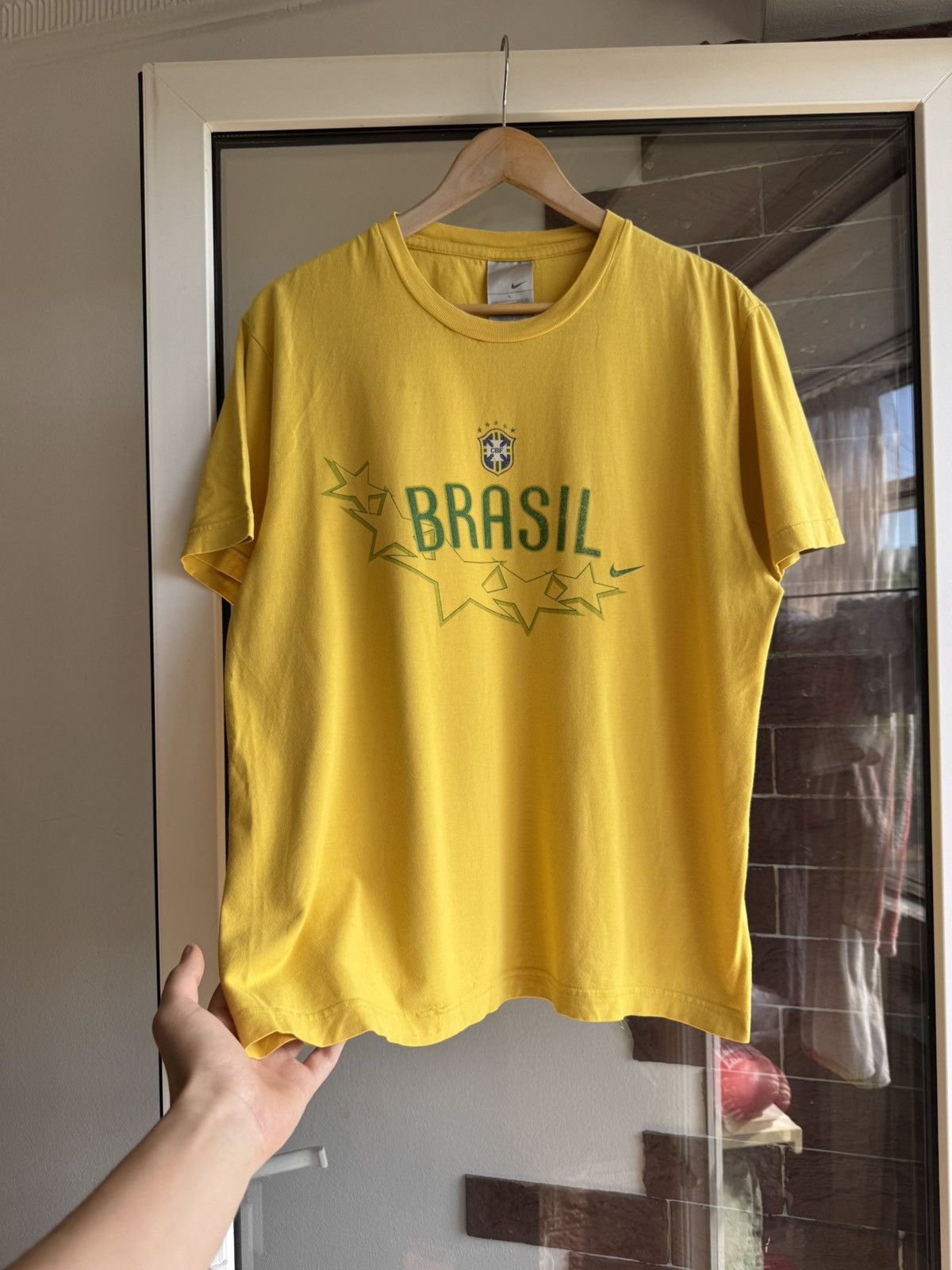Nike Vintage Nike BRASIL Yellow Streetvir Shirt Size US L / EU 52-54 / 3 - 3 Thumbnail