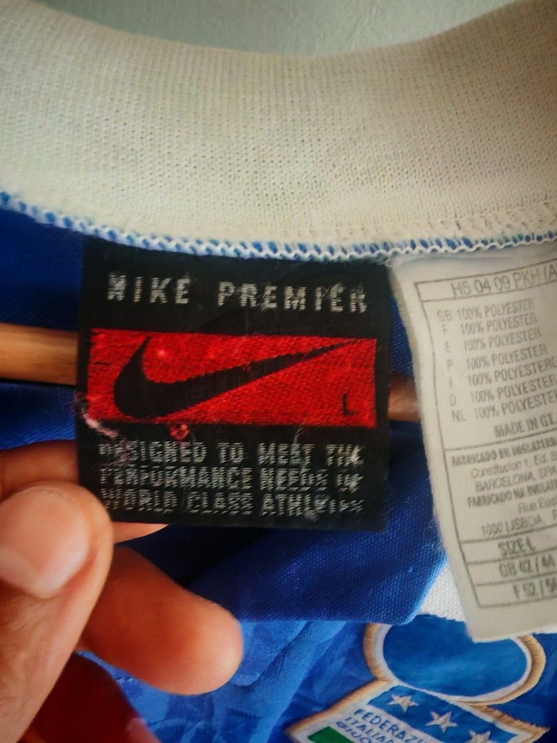 Nike Italy 95/96 Nike Home Jersey Zola #10 Vintage L Size US L / EU 52-54 / 3 - 8 Thumbnail