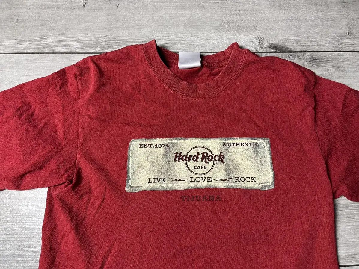 Hard Rock Cafe Hard rock cafe Tshirt box logo size Medium Size US M / EU 48-50 / 2 - 3 Thumbnail