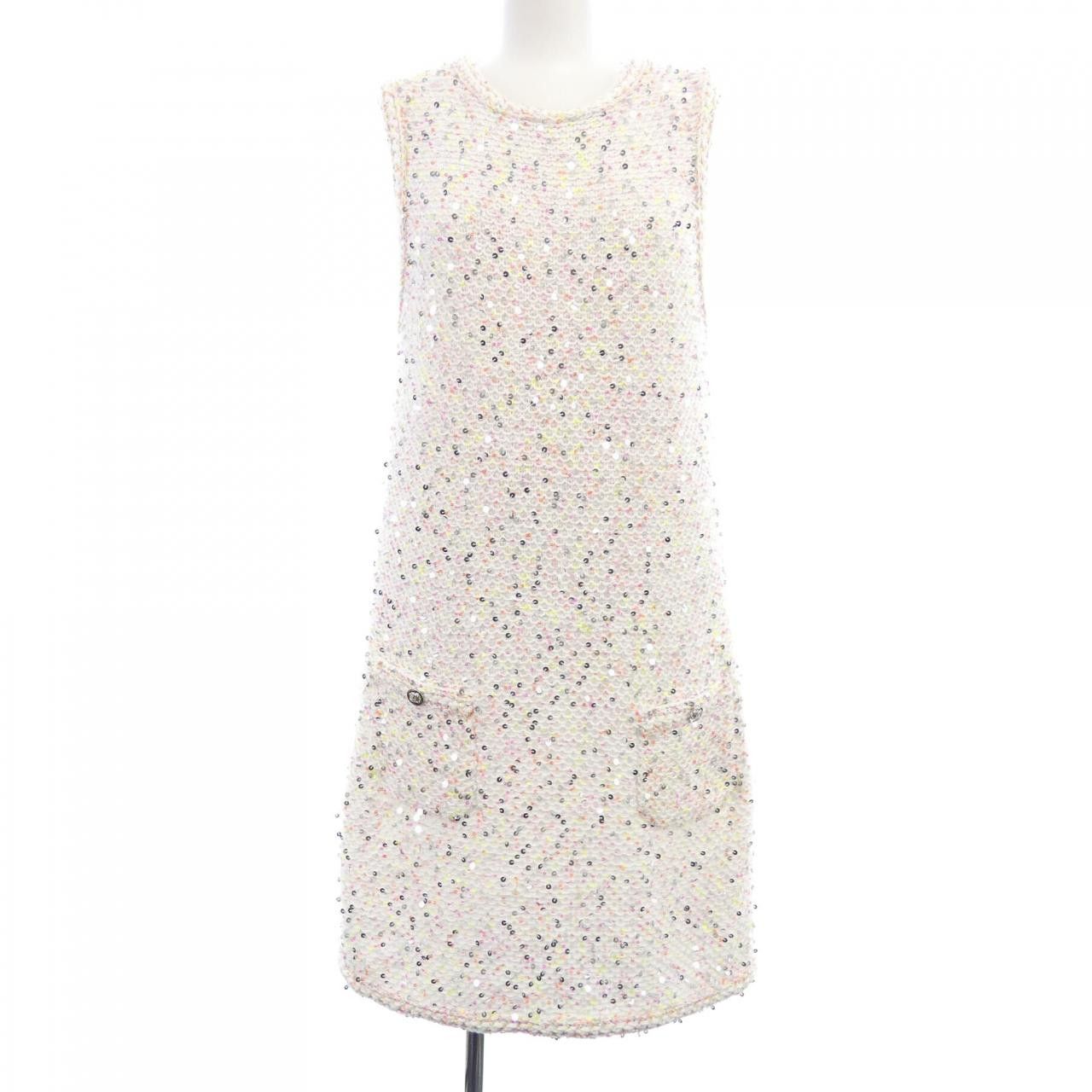 Chanel Chanel Chanel P76993K11081 Dress Others Dresses P76993K11081 DUTY FREE for USA Size ONE SIZE - 1 Thumbnail