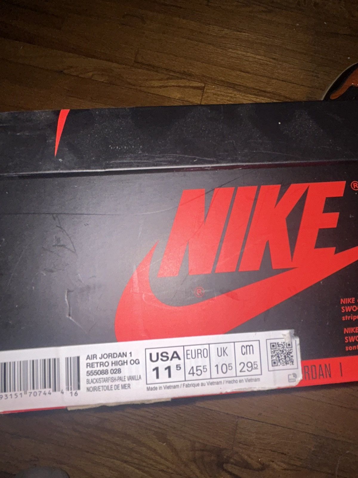 Jordan Brand Jordan 1 shattered backboards Size US 11.5 / EU 44-45 - 5 Thumbnail