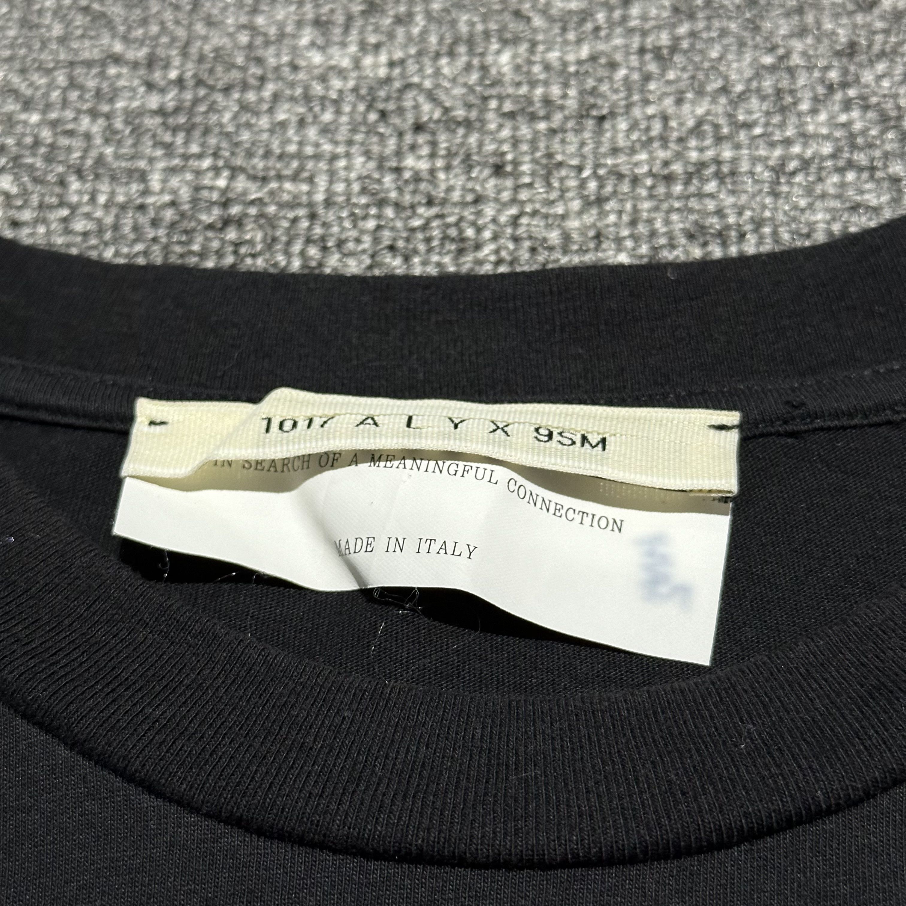 1017 ALYX 9SM 1017 ALYX 9SM Tee Size US M / EU 48-50 / 2 - 6 Thumbnail