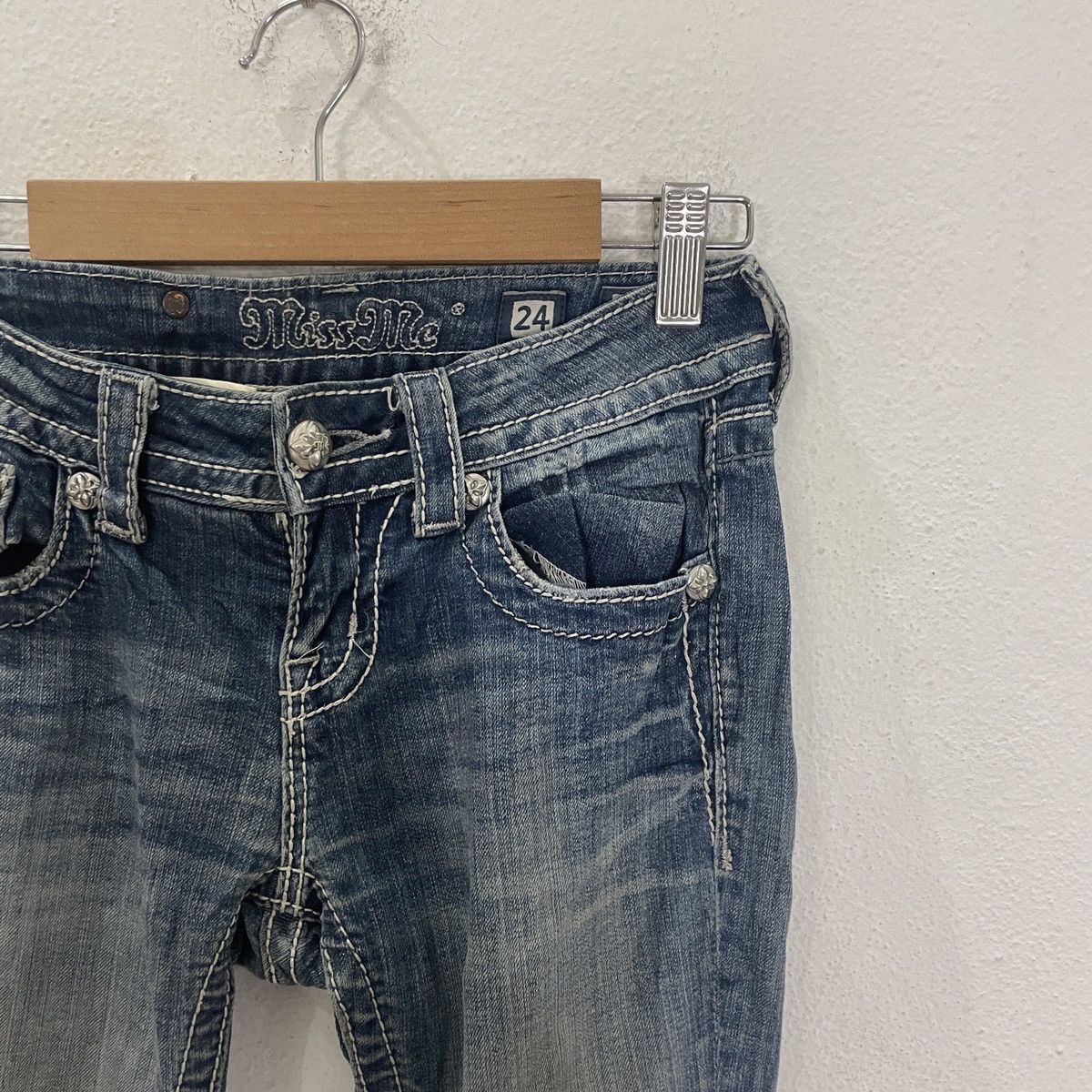 Japanese Brand Vintage Miss Me Rare Design Jeans Size 27" / US 4 / IT 40 - 2 Thumbnail