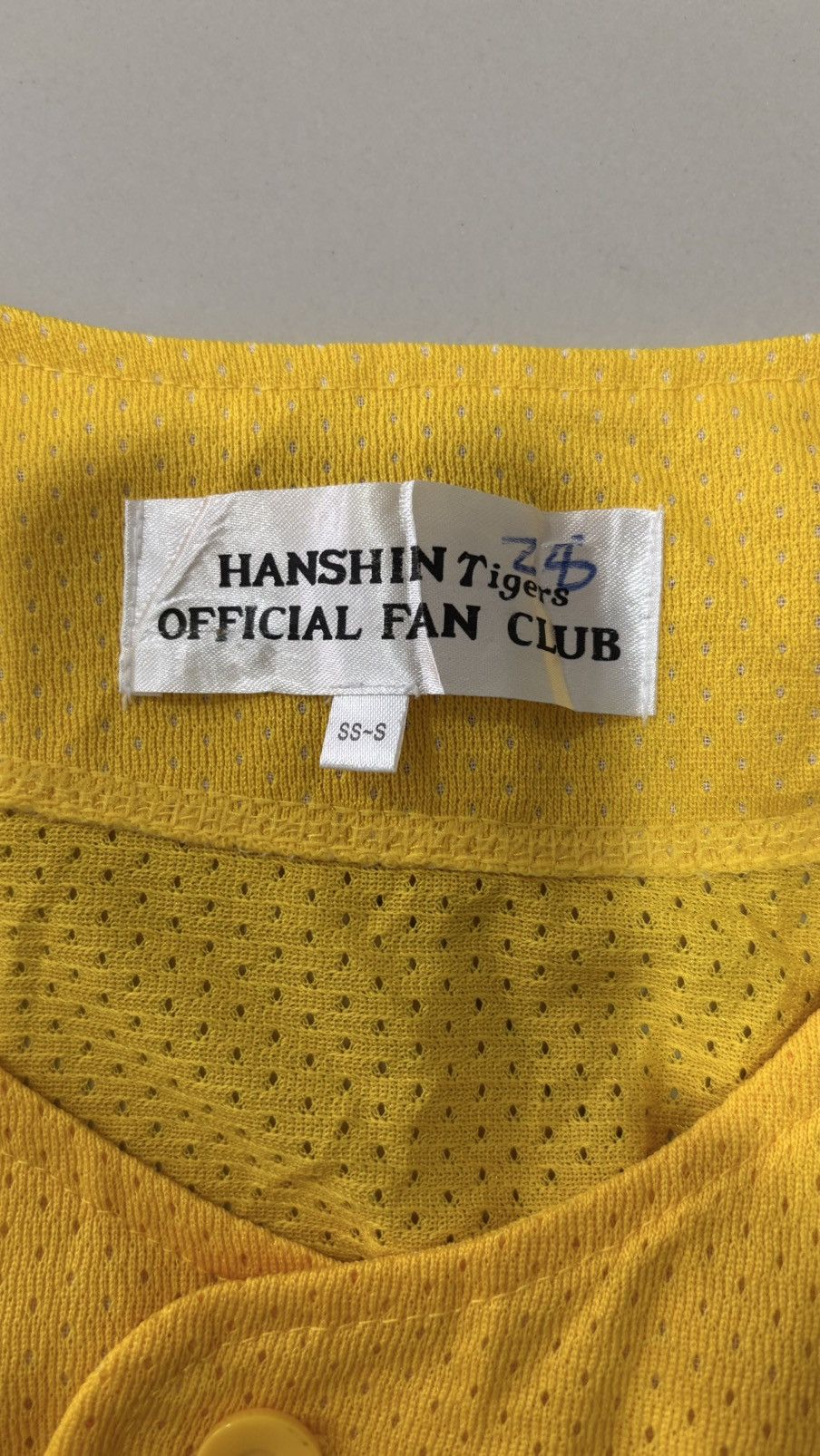 Japanese Brand Hanshin Tigers Japanese Baseball Jersey Mizuno Size US S / EU 44-46 / 1 - 4 Thumbnail