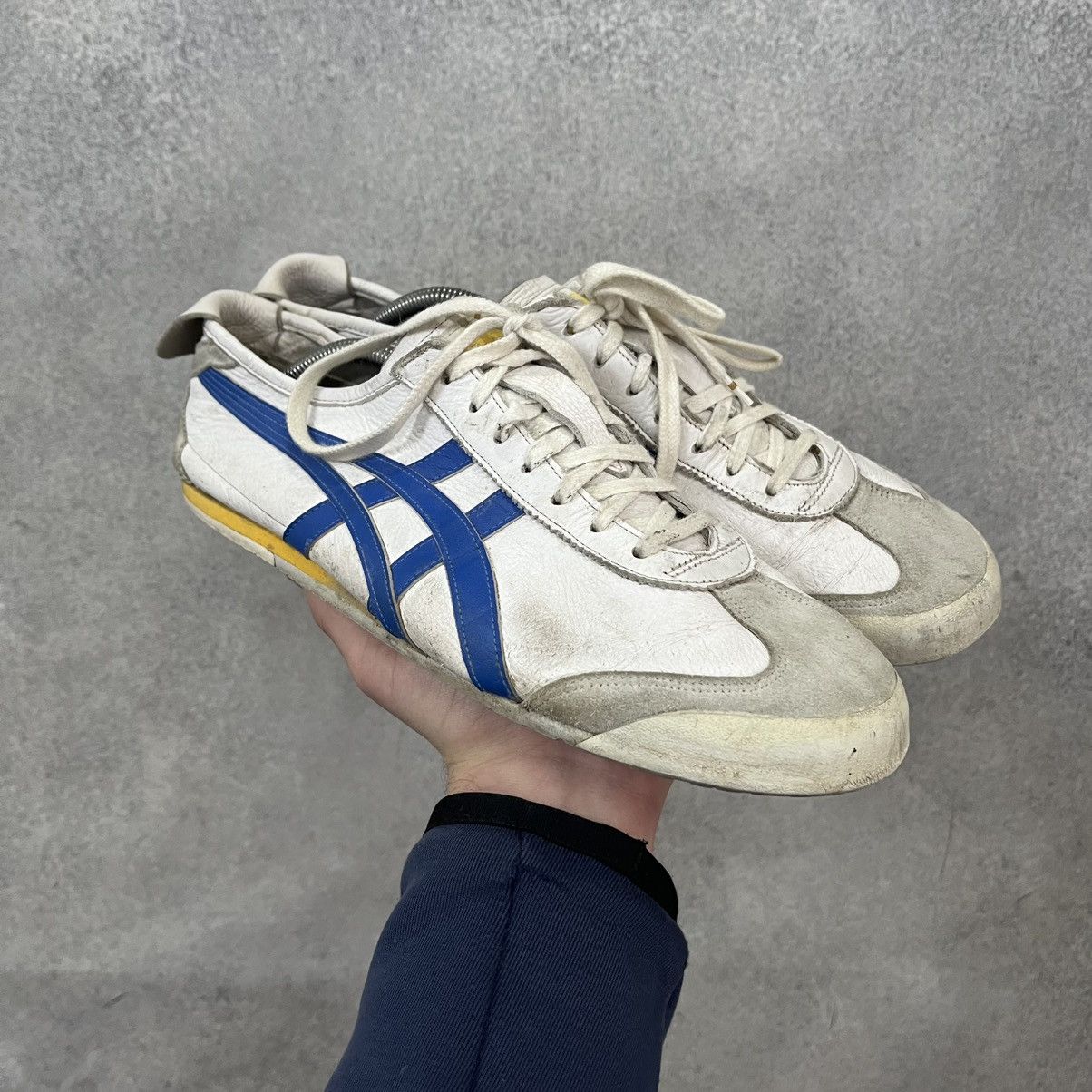 Asics Asics Onitsuka Tiger shoes sneakers Size US 9 / EU 42 - 1 Thumbnail