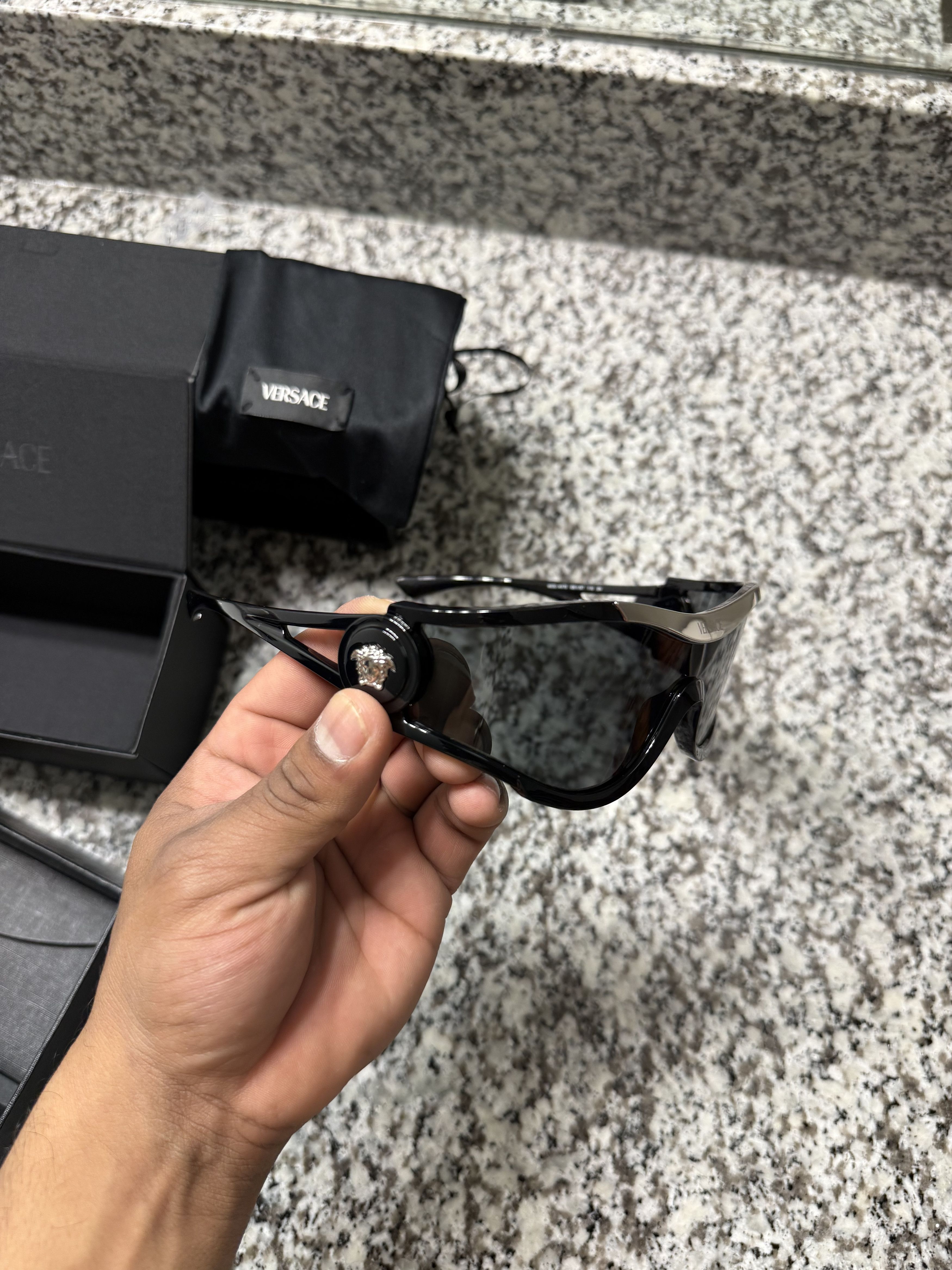 Versace VERSACE MEDUSA MEDALLION SHIELD SUNGLASSES Size ONE SIZE - 6 Thumbnail