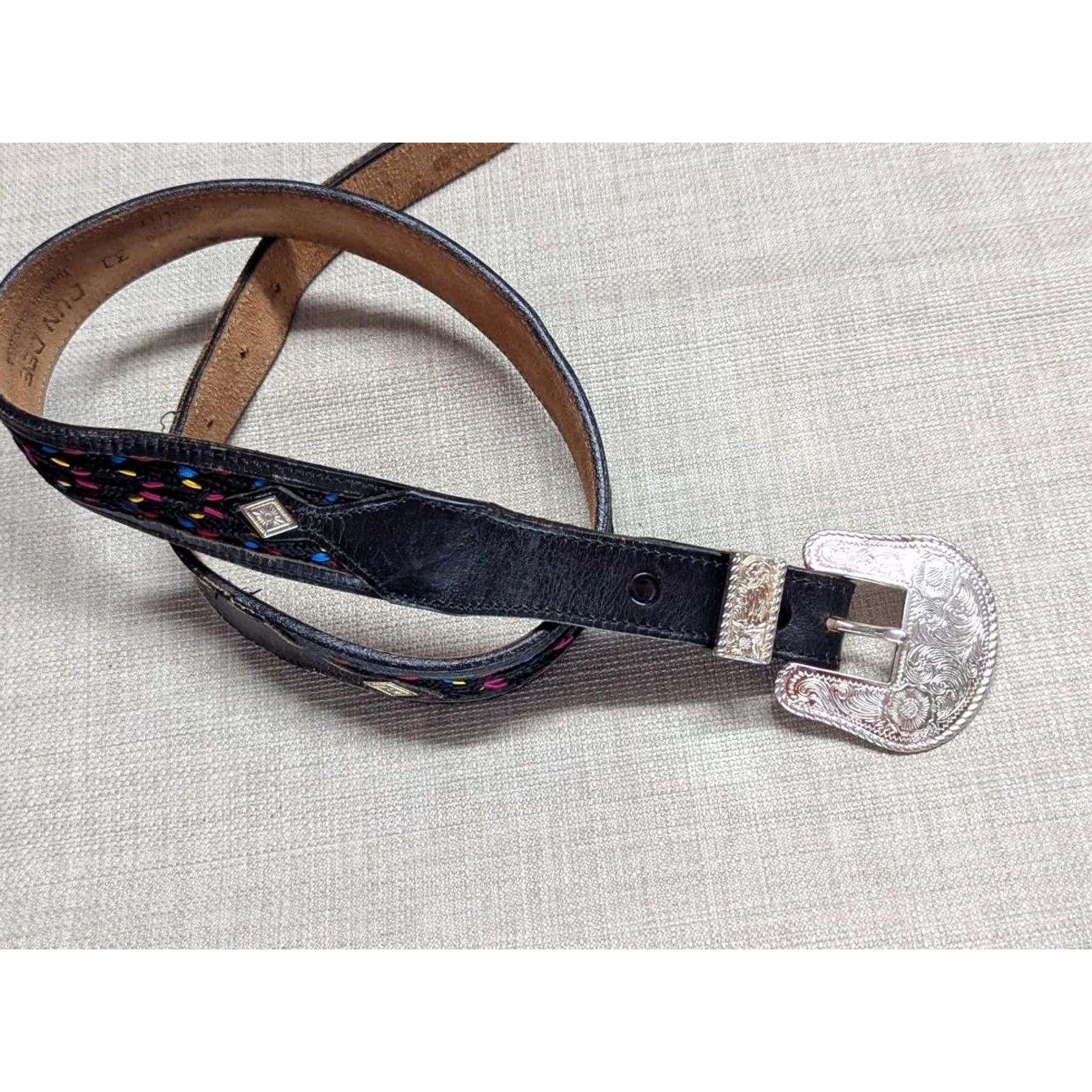 Vintage VINTAGE USA made WESTERN Belt 28 black leather EMBROIDERED cowhide RODEO buckle Size 28 - 7 Thumbnail