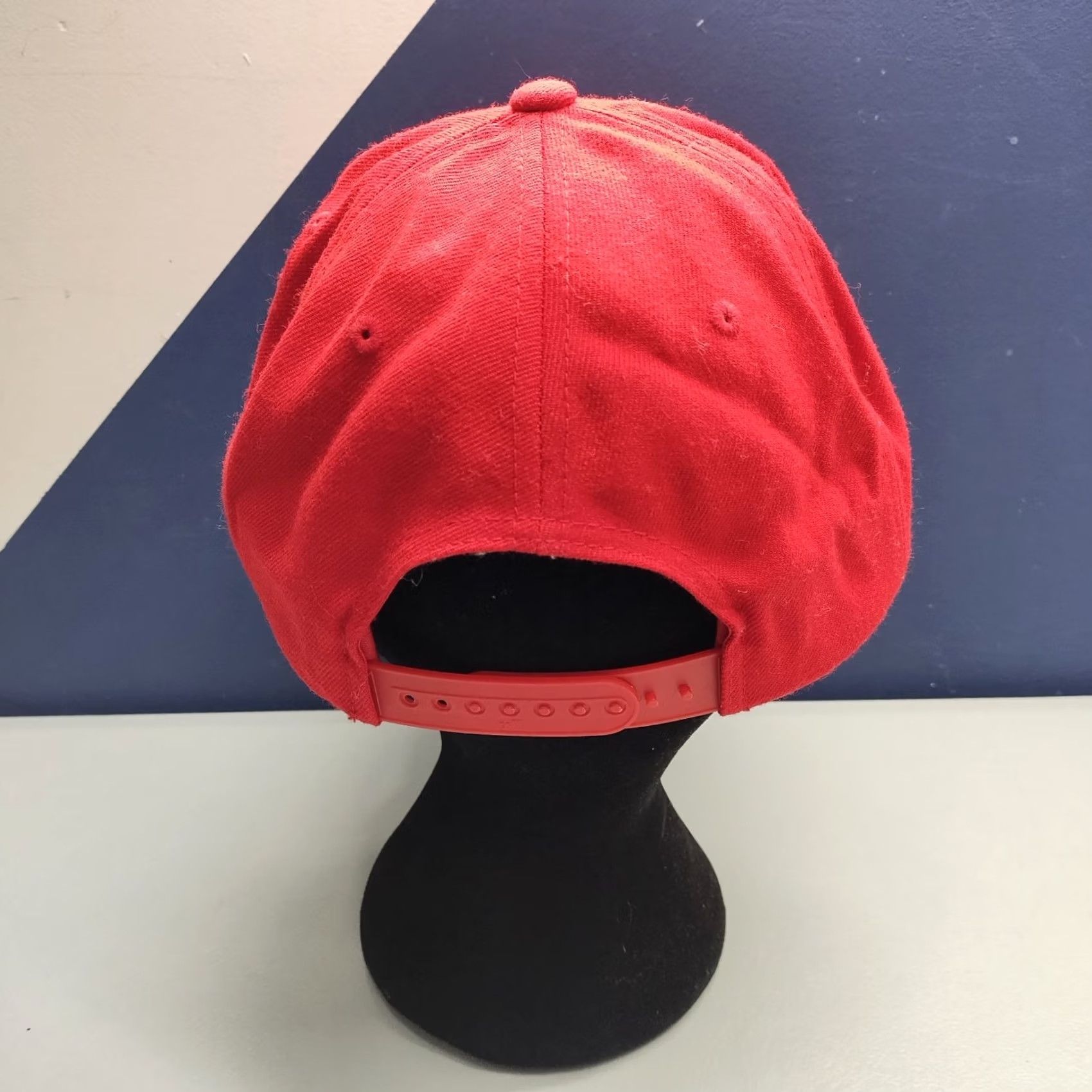 Vintage Fish Circus The Classics Baseball Cap Mens Red Adjustable Size Mens Red Acrylic Casual Snapback Size ONE SIZE - 4 Thumbnail