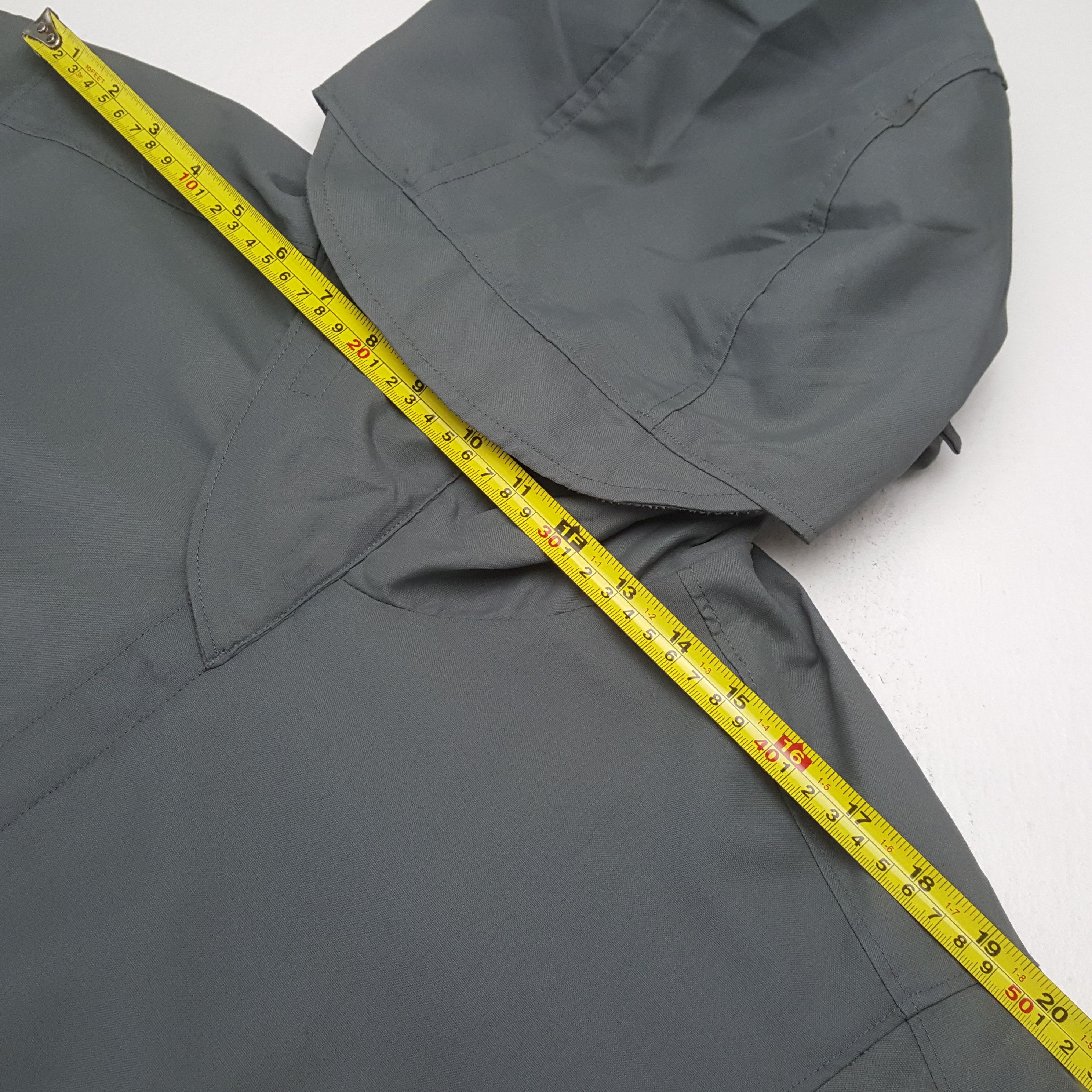 Nike Vintage Nike Sportswear Hoodies Jacket C320N11 Size US L / EU 52-54 / 3 - 6 Thumbnail