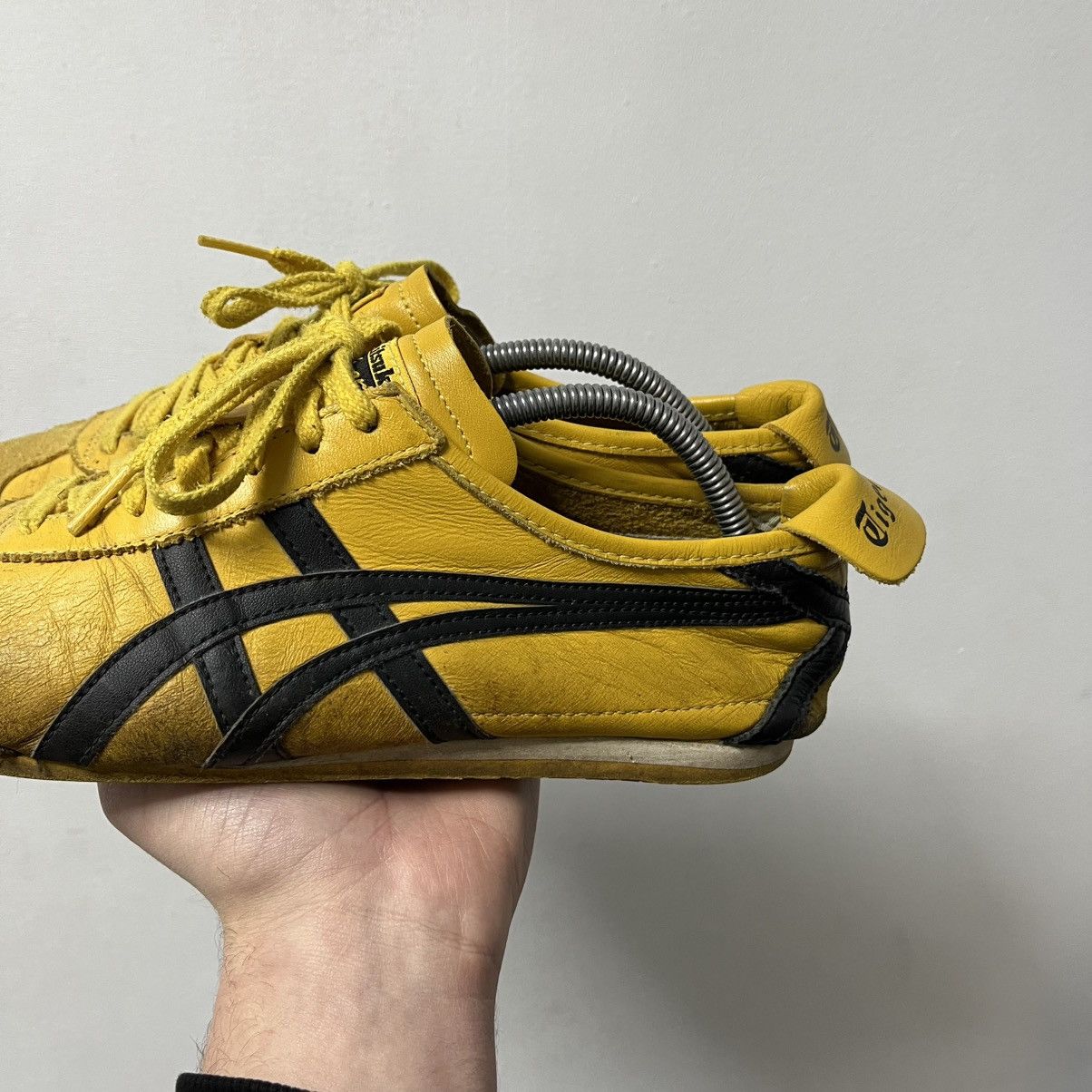 Asics Vintage Asics Onitsuka Tiger 66 Kill Bill Leather Sneakers Size US 8.5 / EU 41-42 - 7 Thumbnail
