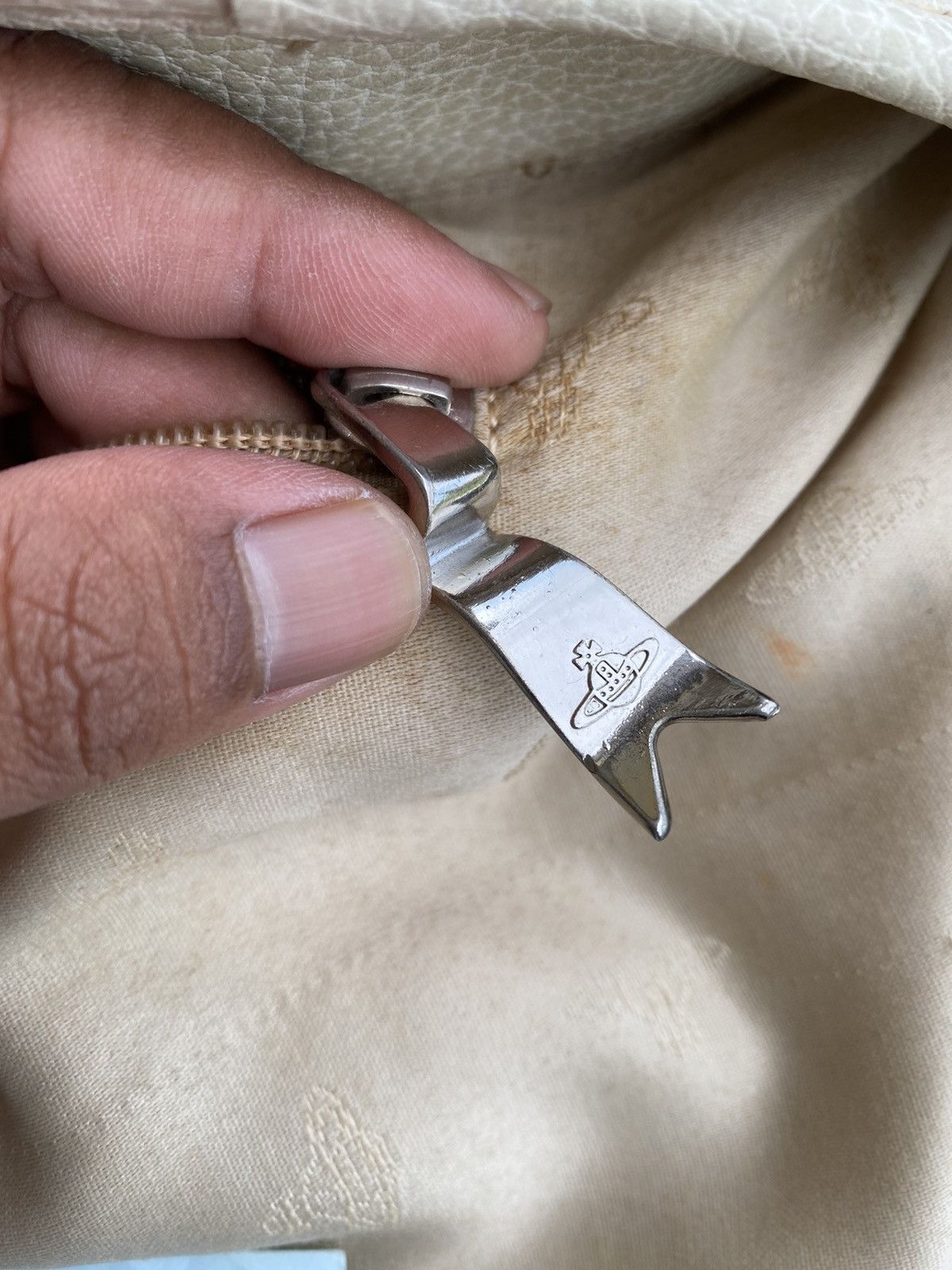 Vivienne Westwood Rare Vivienne Westwood Tote Bag Size ONE SIZE - 13 Thumbnail