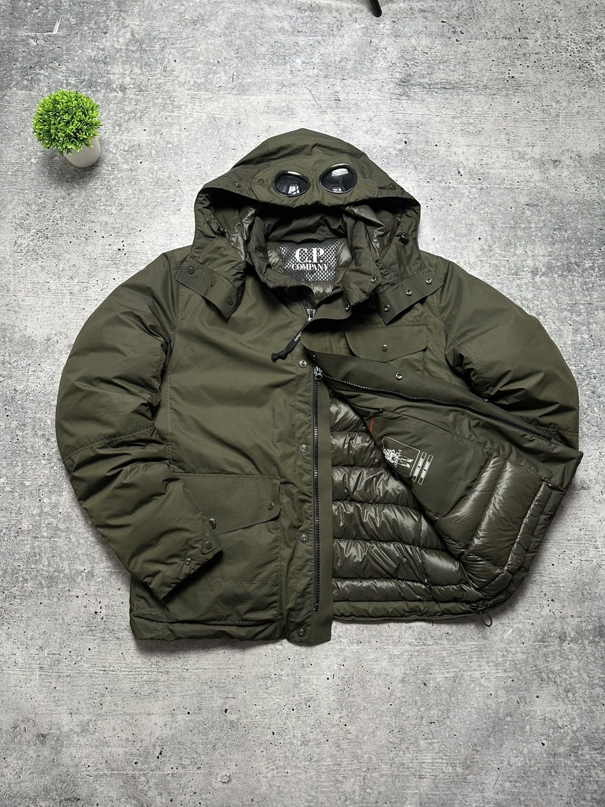 C.P. Company C.P. Company Micro-M Google Down Puffer Waterproof Jacket Size US L / EU 52-54 / 3 - 2 Thumbnail