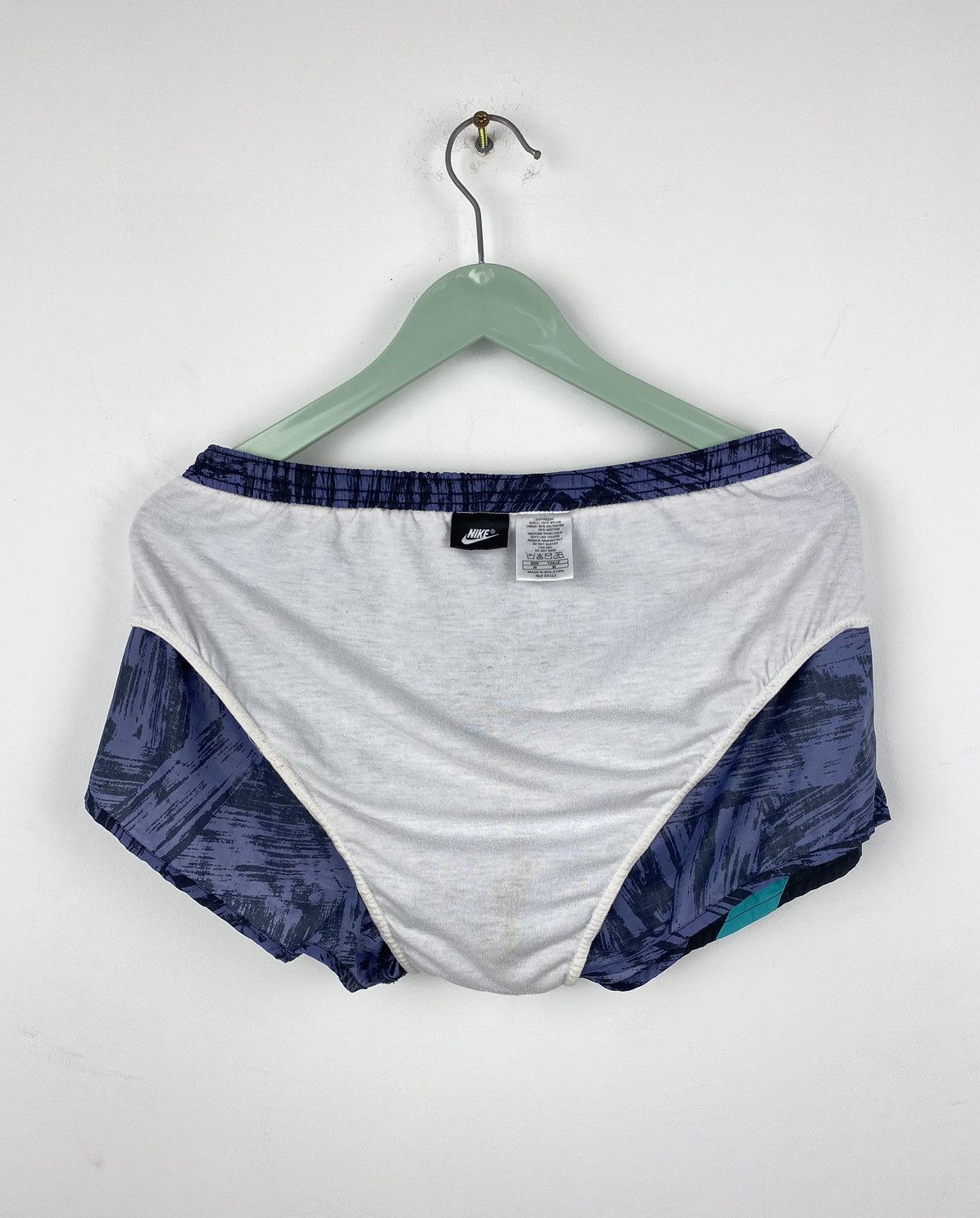 Nike Vintage Nike Running Shorts 90s Challenge Court Adidas Size US 32 / EU 48 - 7 Thumbnail