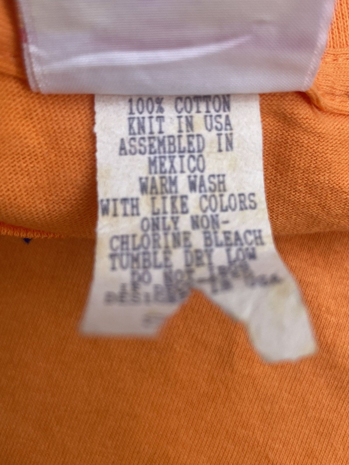 Vintage Vintage Dole Hawaii Tshirt Size US S / EU 44-46 / 1 - 10 Thumbnail