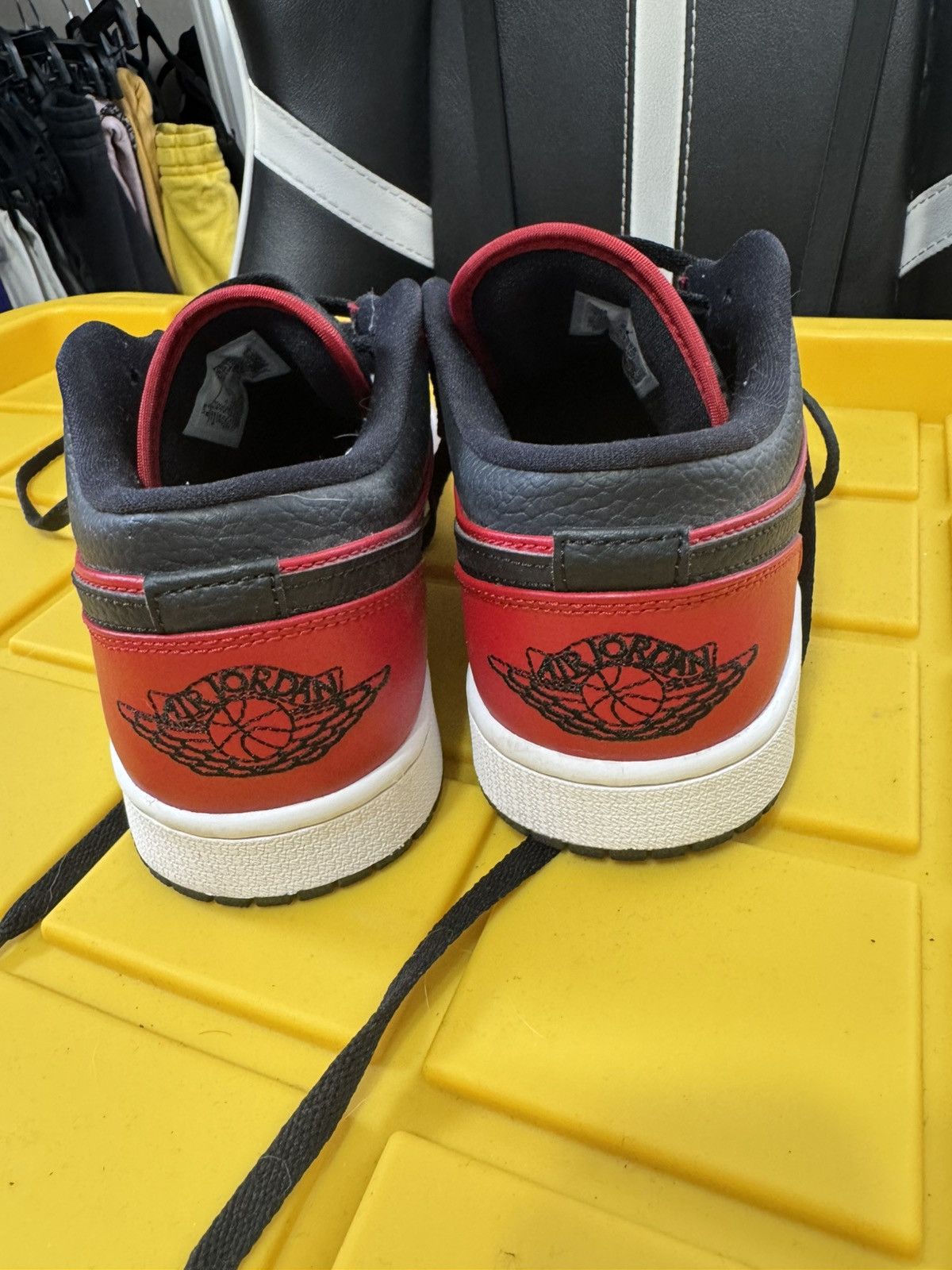 Jordan Brand Jordan Red and Black Sneakers Size US 8.5 / EU 41-42 - 4 Thumbnail