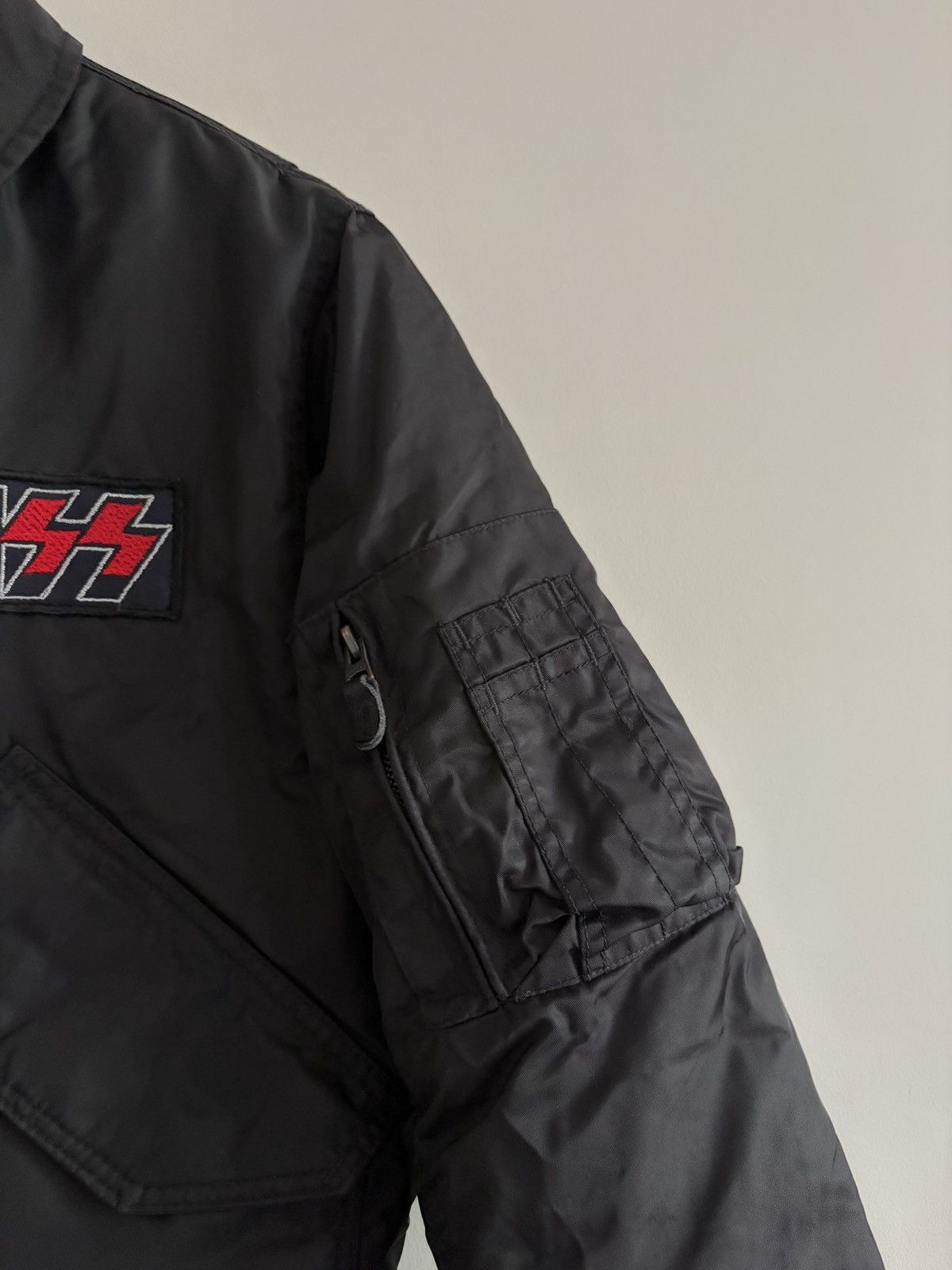 Vintage KISS CWU-45 Bomber Jacket Military Flight Style Size US M / EU 48-50 / 2 - 5 Thumbnail
