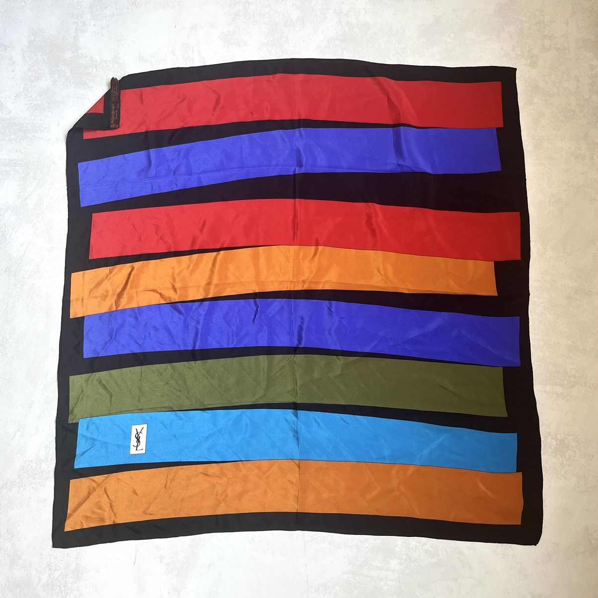 Other × Vintage × Yves Saint Laurent Yves Saint Laurent Foulards silk Scarf Babushka Size ONE SIZE - 2 Thumbnail