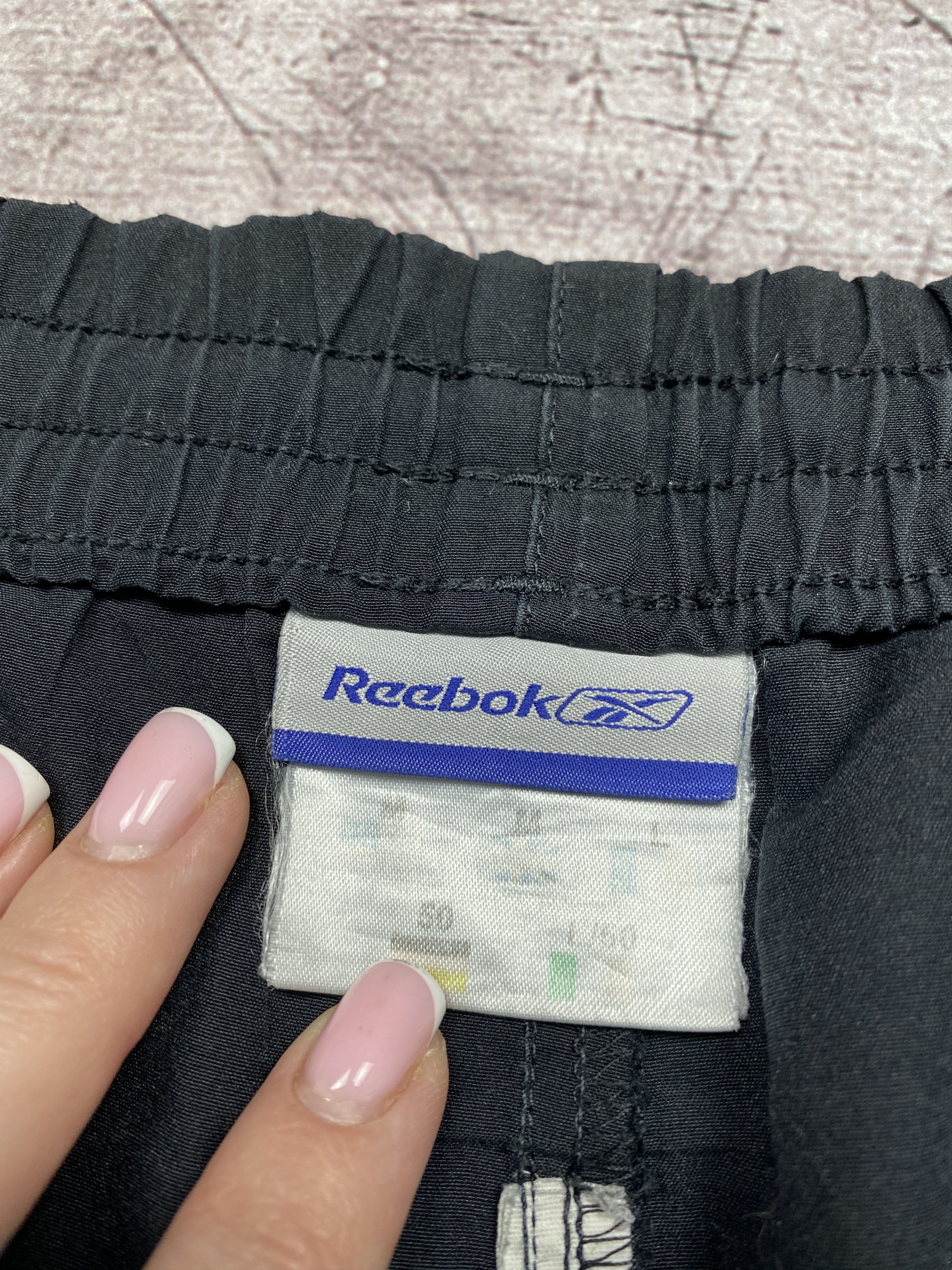 Reebok Reebok Vintage Mens Nylon Shorts Y2K Size US 34 / EU 50 - 6 Thumbnail