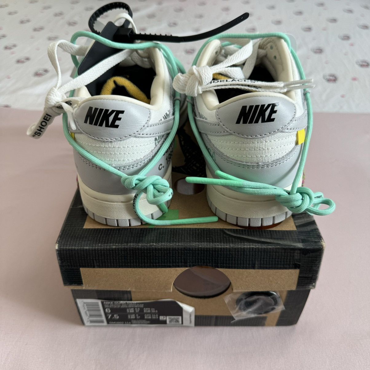 Nike × Off-White Nike Off-White Size US 6 / EU 39 - 4 Thumbnail