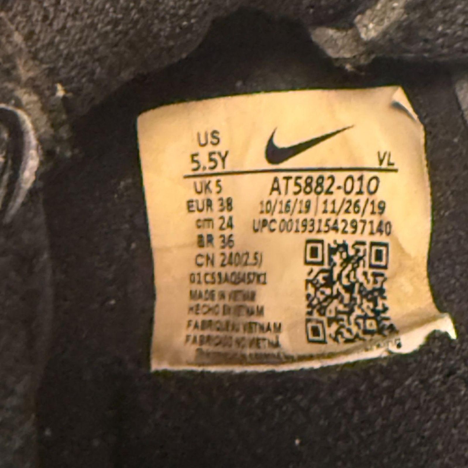 Nike NIKE TIEMPO LEGEND 8 Size US 6 / IT 36 - 8 Thumbnail