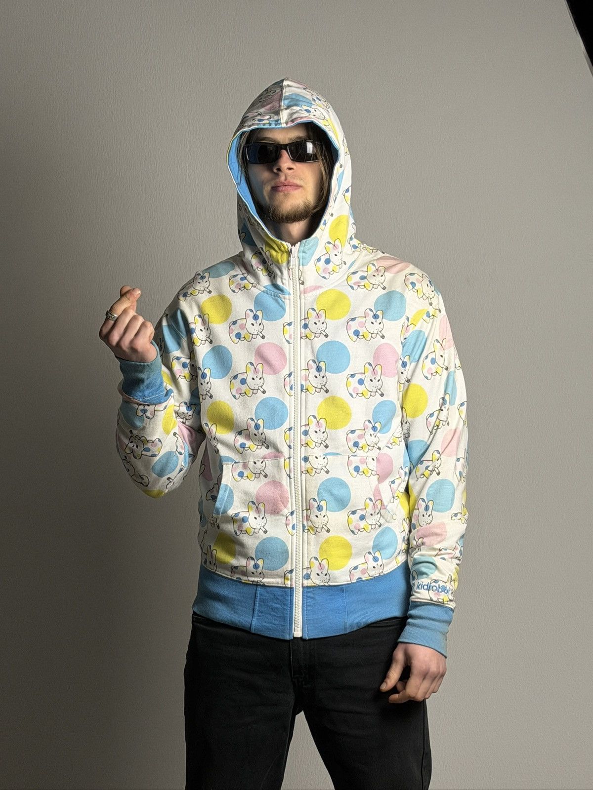 Kid Robot KID ROBOT Limited 6 of 256 zip hoodie overprint size S Size US S / EU 44-46 / 1 - 10 Thumbnail