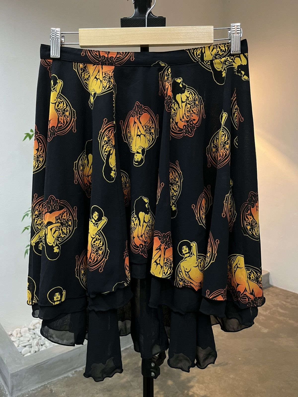 Hysteric Glamour Hysteric Glamour Pin Up Girl Sheer Layered Skirt Size 28" / US 6 / IT 42 - 2 Thumbnail