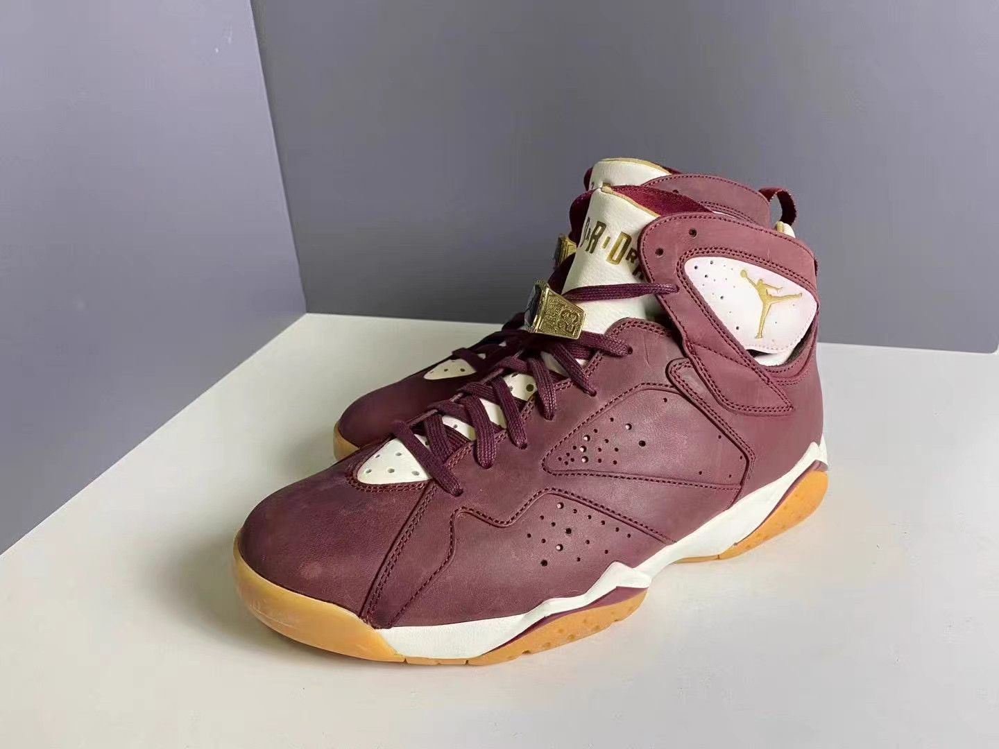 Jordan Brand Air Jordan 7 Championship Burgundy Basketball Shoes K15 Size US 11 / EU 44 - 1 Thumbnail