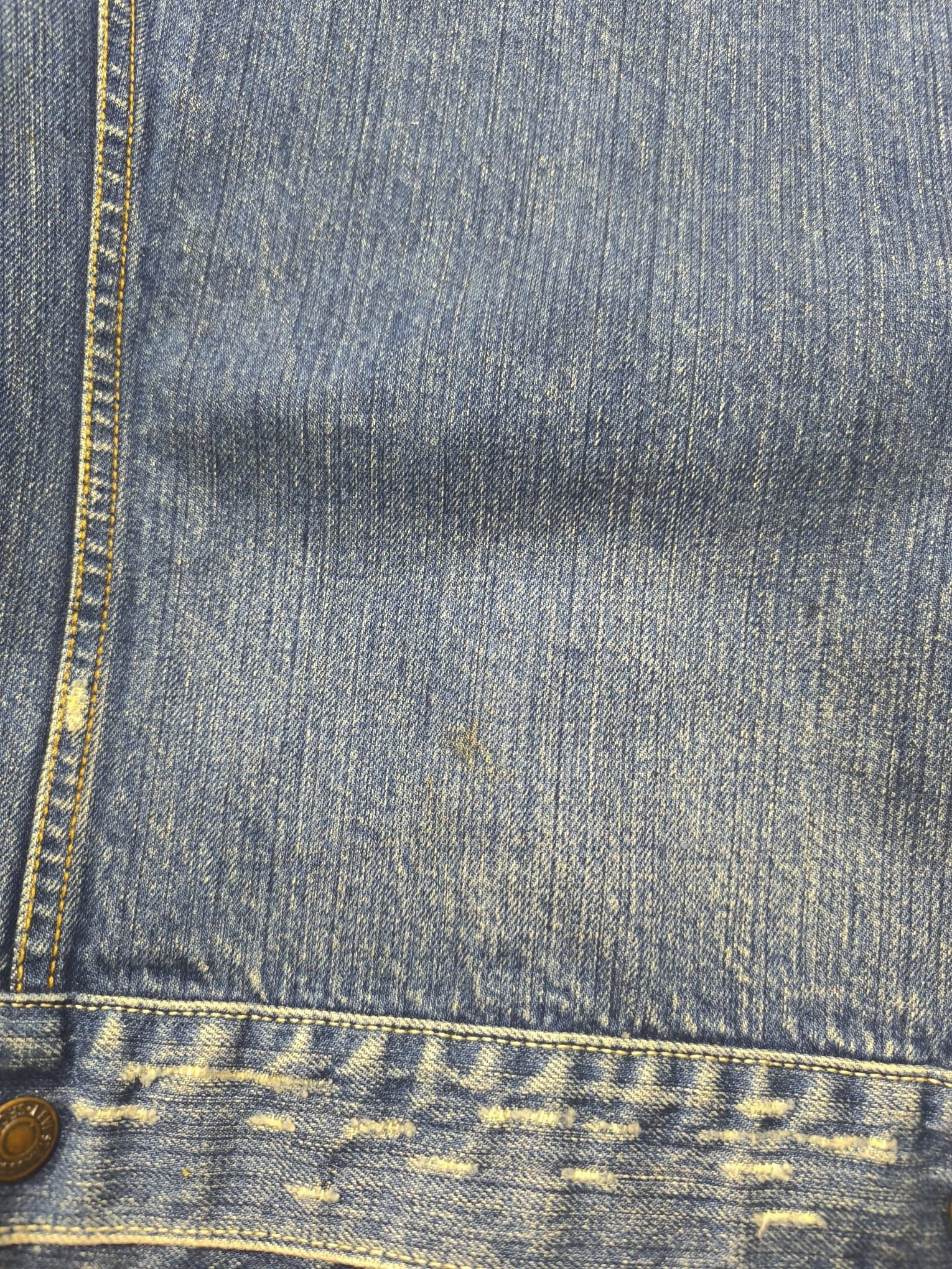 Levi's Vintage Clothing vintage distressed levis denim trucker jacket Size US L / EU 52-54 / 3 - 5 Thumbnail