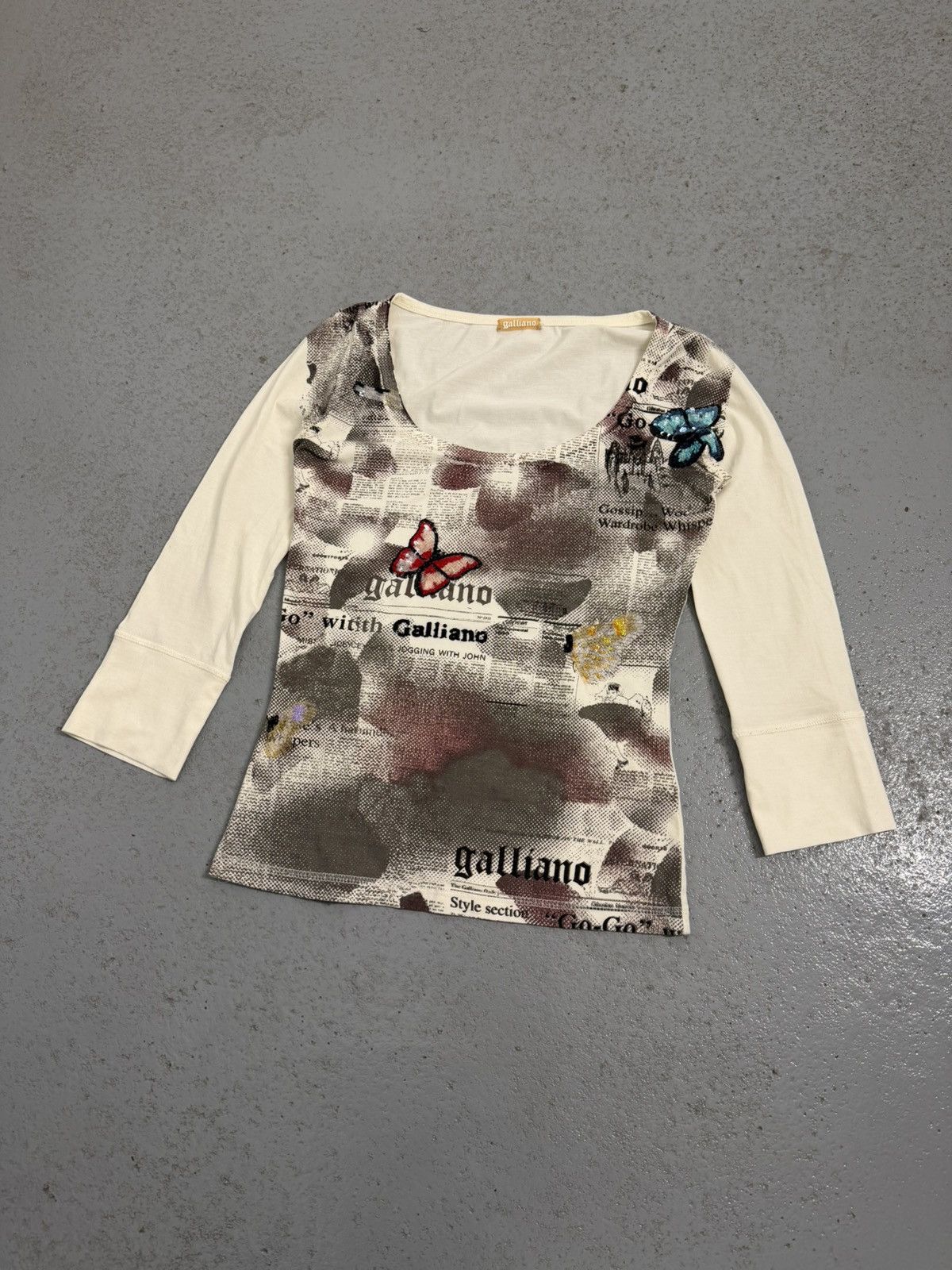 John Galliano Vintage John Galliano Gazette Rhinestones Butterfly’s Tee Size XS / US 0-2 / IT 36-38 - 3 Thumbnail