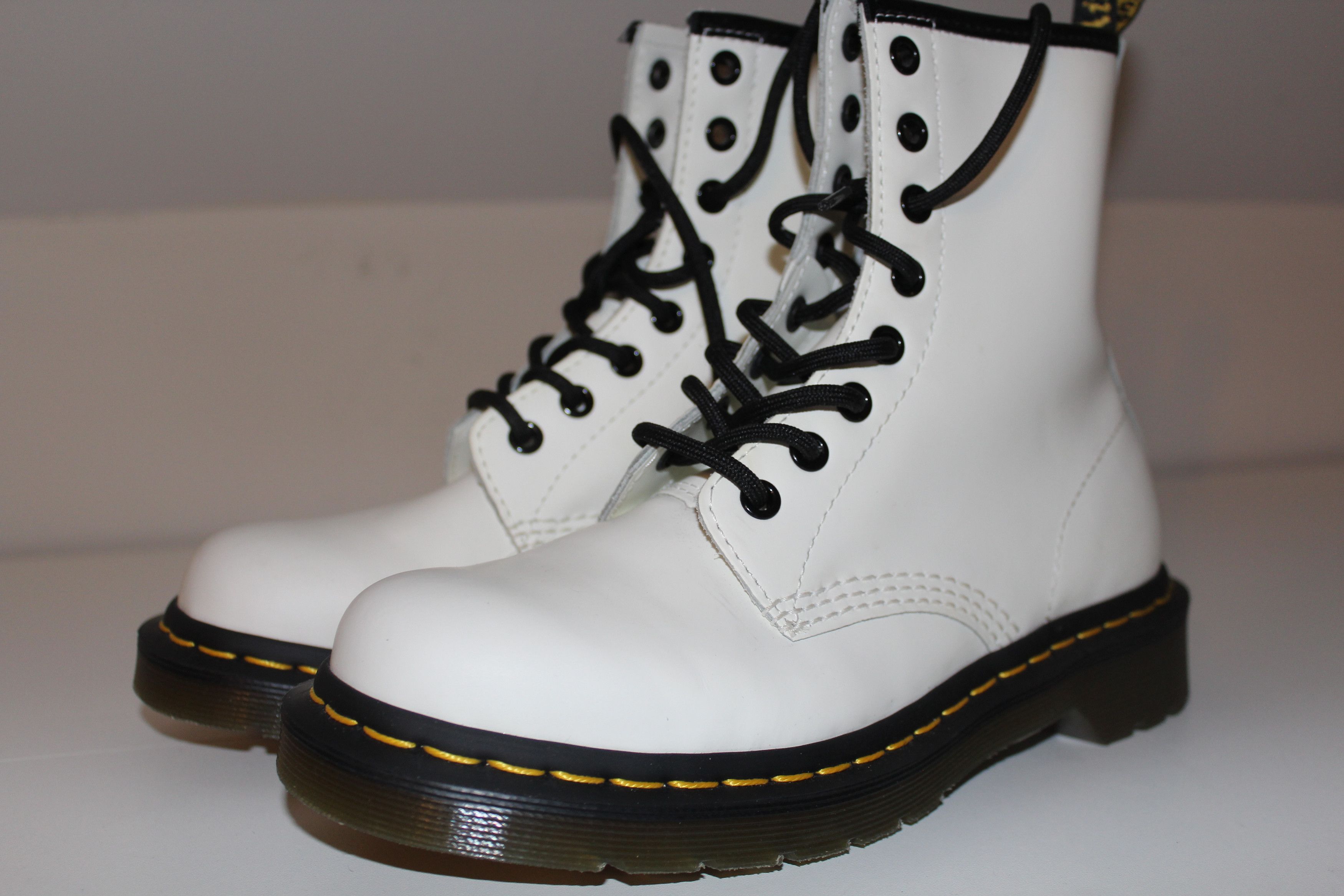 Doc Dr. Martens 1460 Lifestyle Boots White Women's Size 7 6M