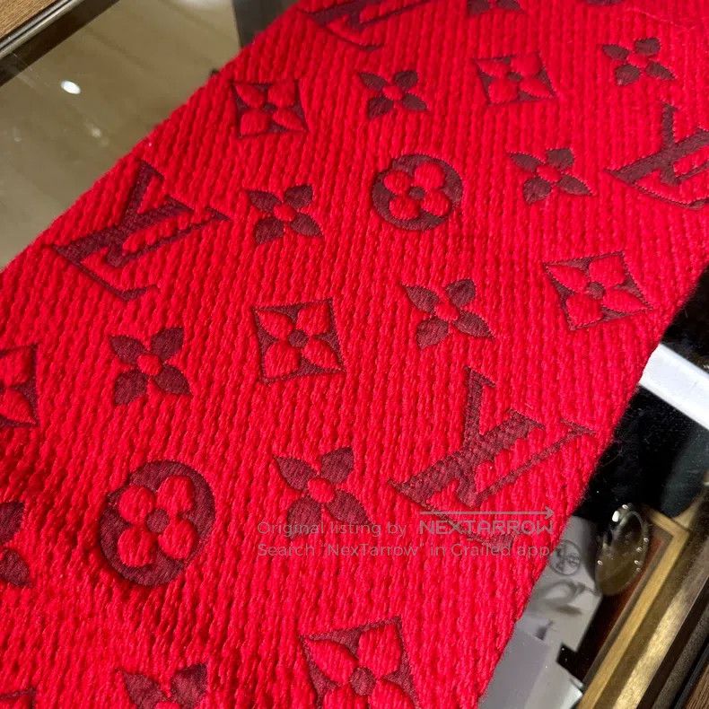 Louis Vuitton Louis Vuitton Logo mania Wool Wool Scarf Size ONE SIZE - 3 Thumbnail