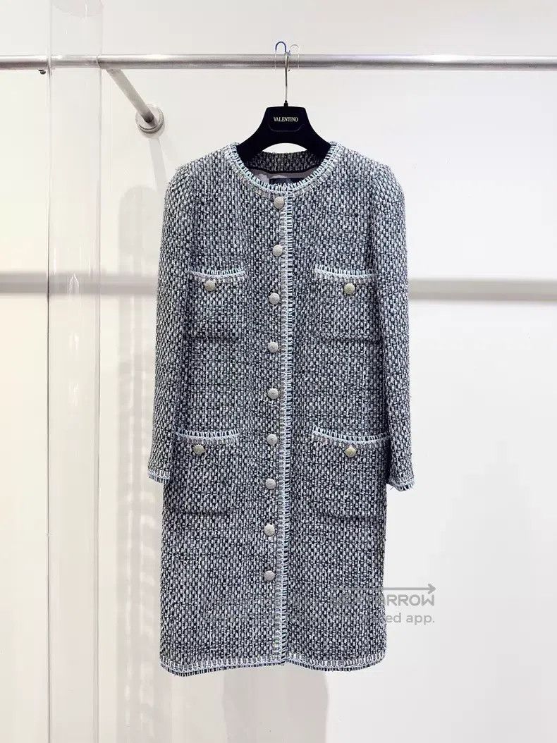 Chanel Chanel Gray coat Size M / US 6-8 / IT 42-44 - 1 Thumbnail